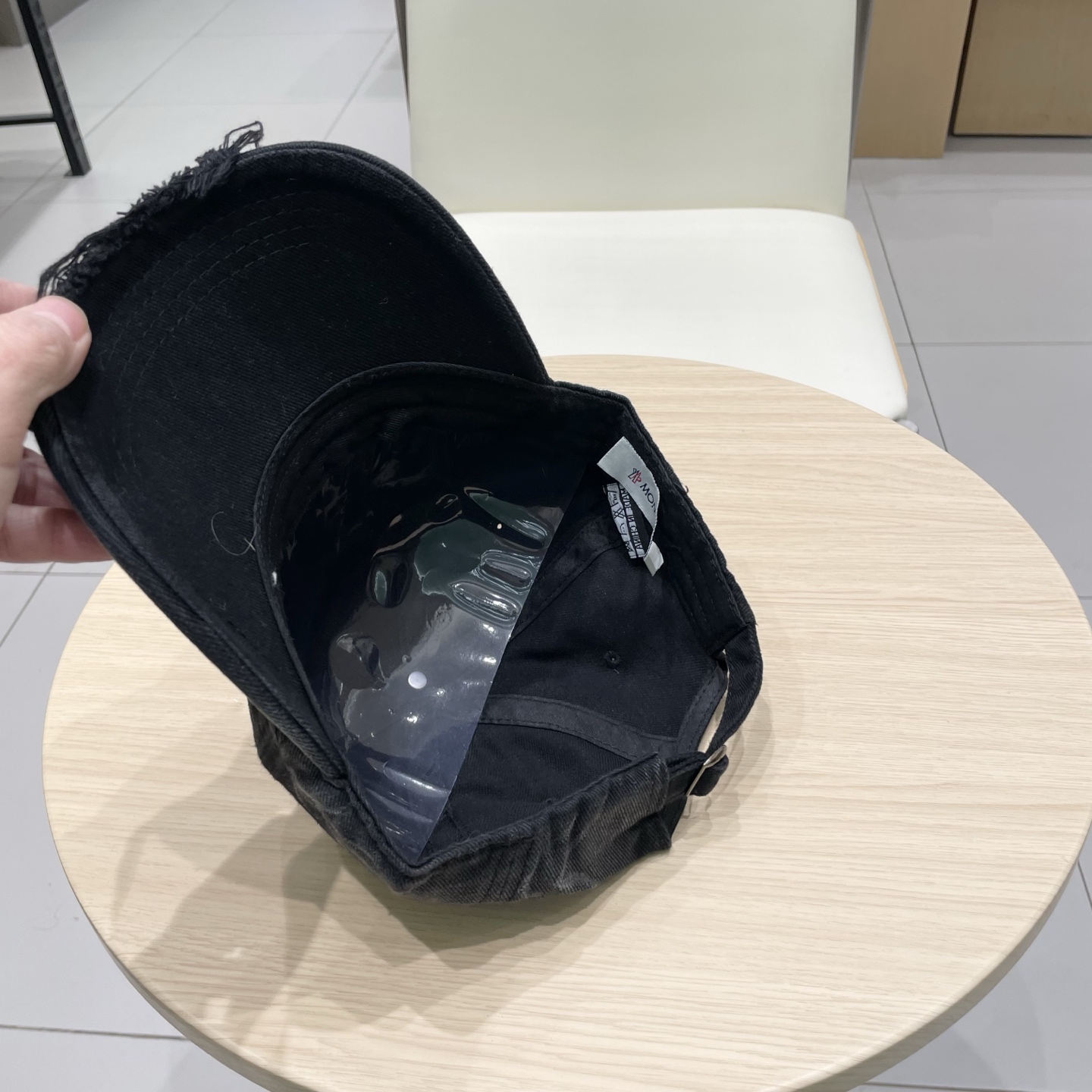 普拉达Prada大头围破洞美式显脸小棒球帽女春夏防晒做旧加深设计感鸭舌帽子男