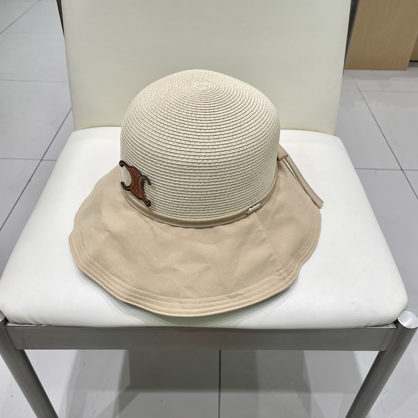  塞琳cellne2025新款韩版蝴蝶结系带渔夫帽子女出游草编遮阳帽显脸小防晒盆帽