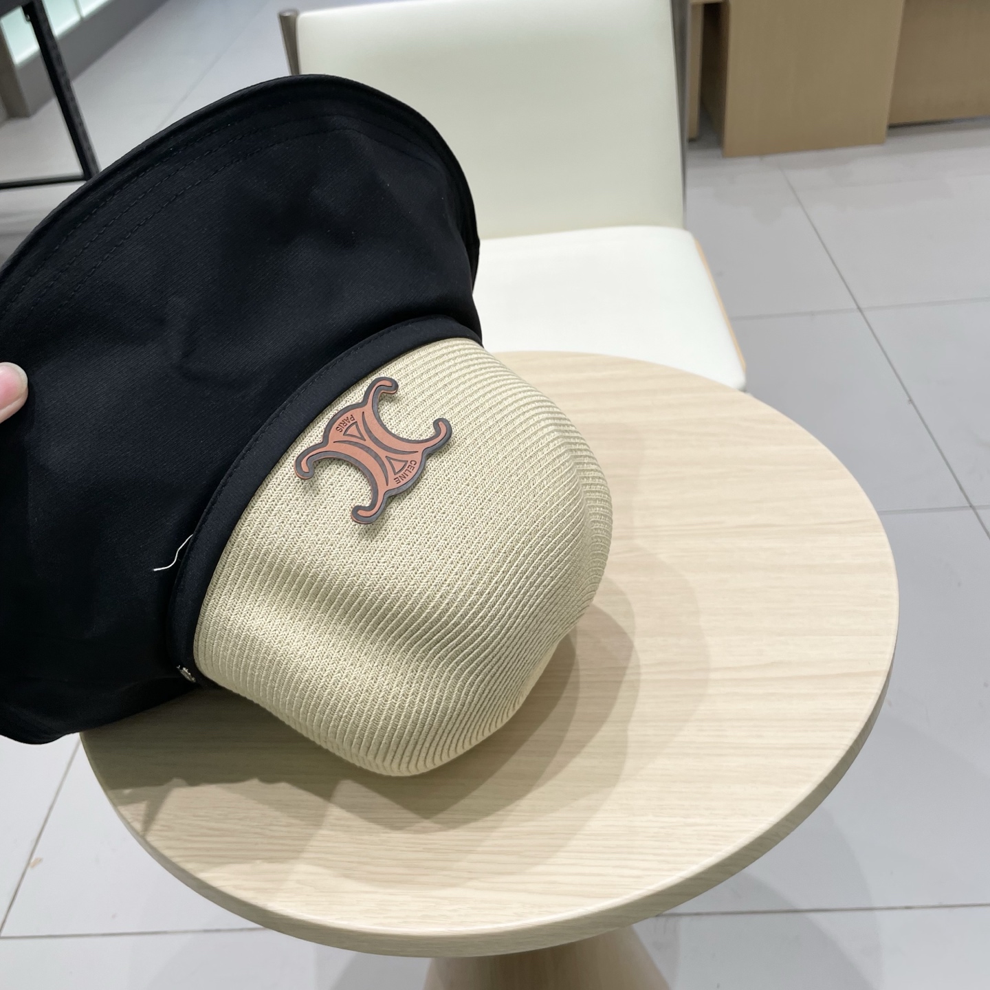  塞琳cellne2025新款韩版蝴蝶结系带渔夫帽子女出游草编遮阳帽显脸小防晒盆帽