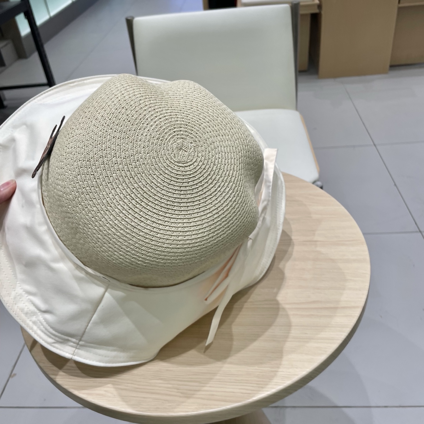  塞琳cellne2025新款韩版蝴蝶结系带渔夫帽子女出游草编遮阳帽显脸小防晒盆帽