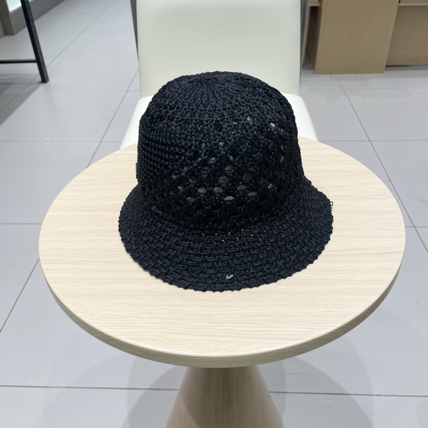  PRADA普拉达2025新款韩版遮阳渔夫帽女夏季纯色太阳帽镂空针织甜美显脸小盆帽