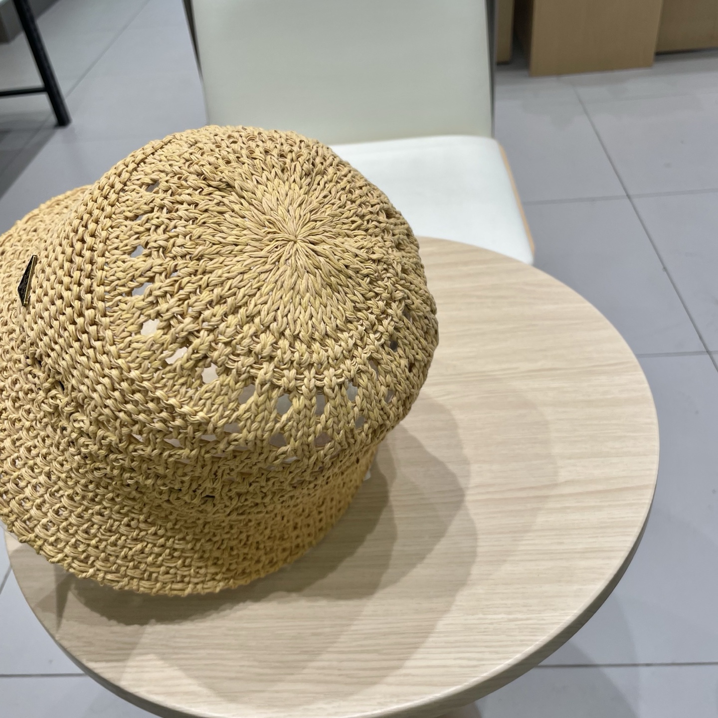  PRADA普拉达2025新款韩版遮阳渔夫帽女夏季纯色太阳帽镂空针织甜美显脸小盆帽