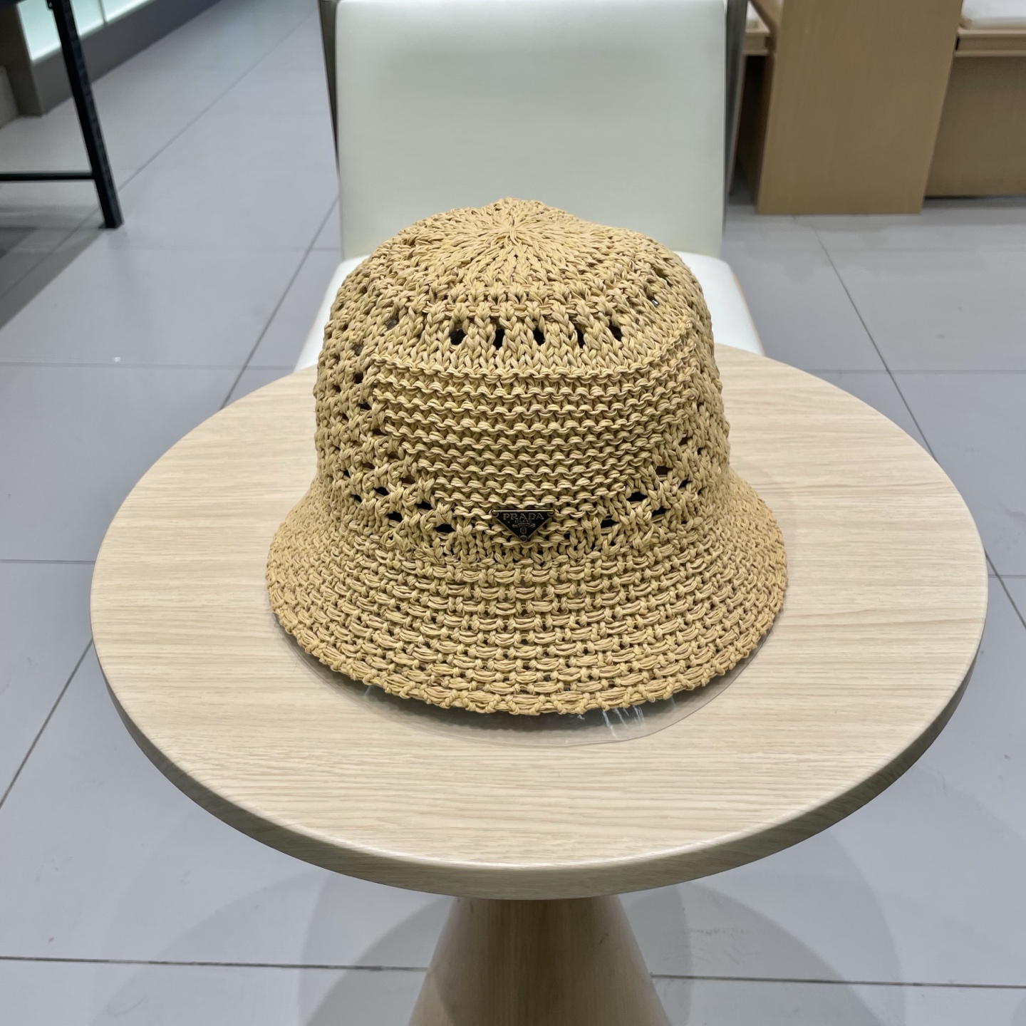  PRADA普拉达2025新款韩版遮阳渔夫帽女夏季纯色太阳帽镂空针织甜美显脸小盆帽