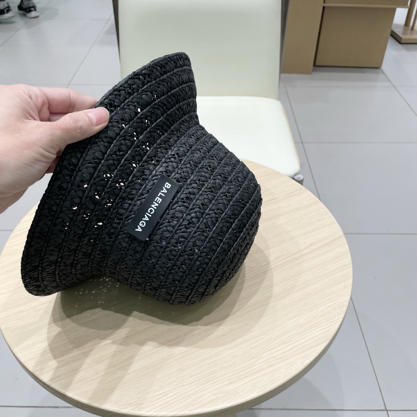  巴黎世家镂空圆顶礼帽，遮阳草帽，头围57cm