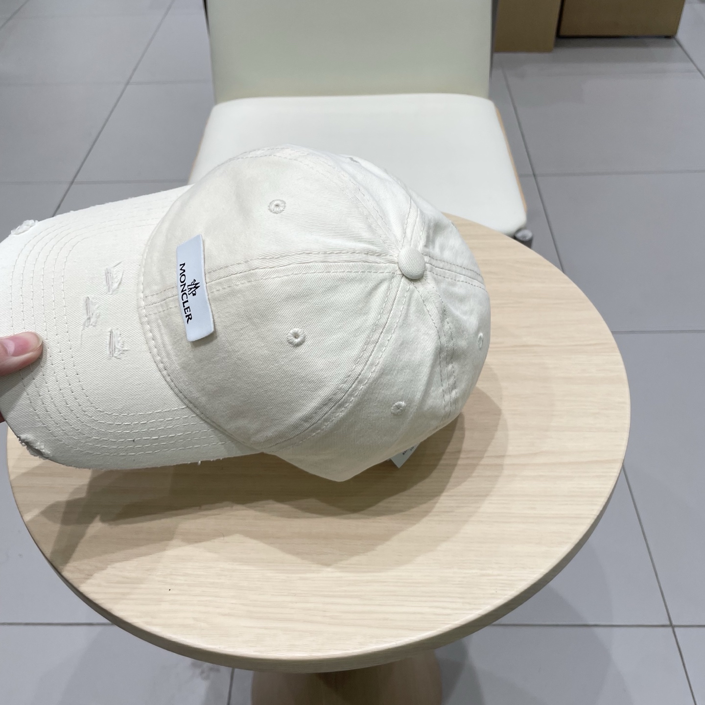  春夏新款 蒙口MONCLER棒球帽，年轻时尚潮人穿搭色系，视觉效果超强，立体字母，好看有质感！