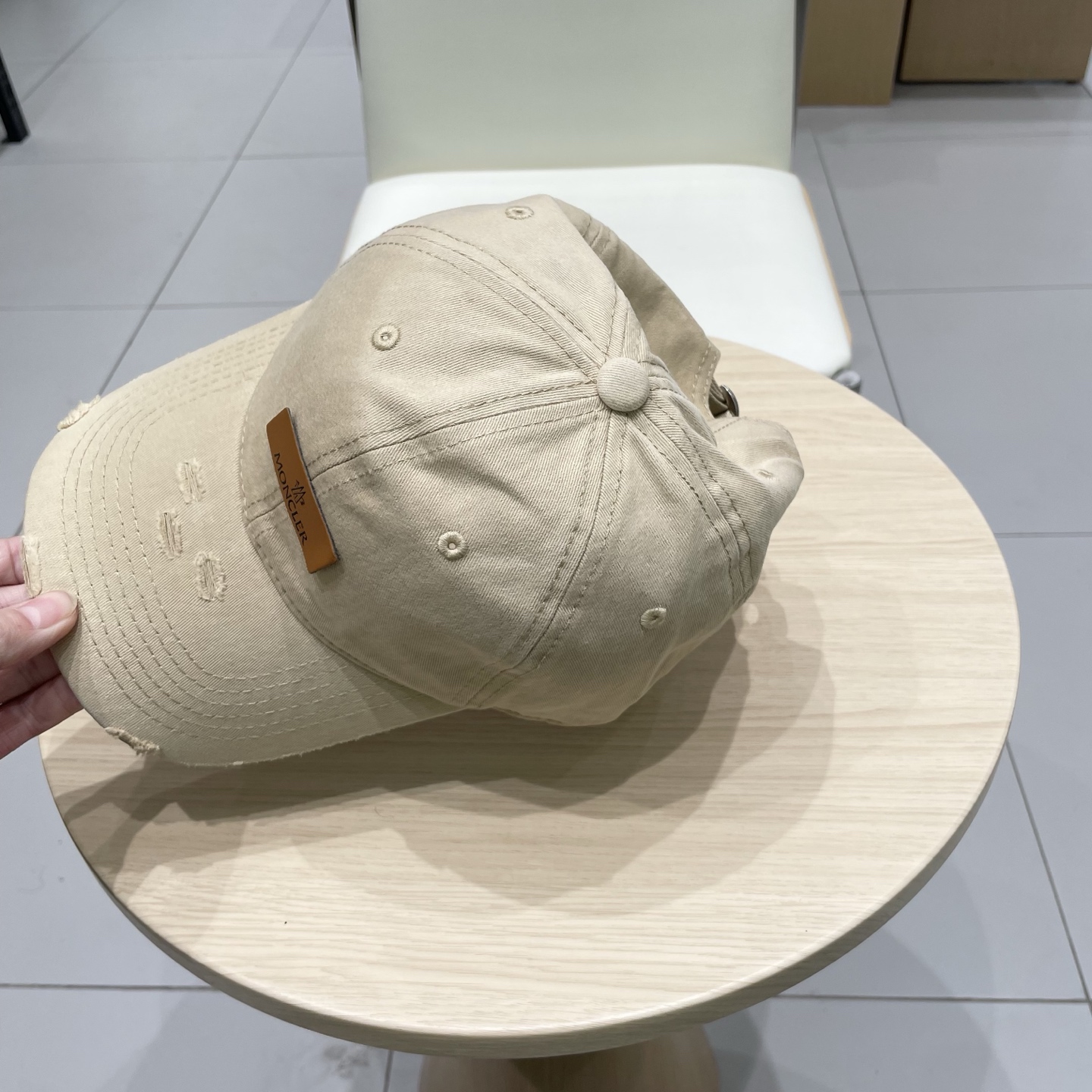  春夏新款 蒙口MONCLER棒球帽，年轻时尚潮人穿搭色系，视觉效果超强，立体字母，好看有质感！