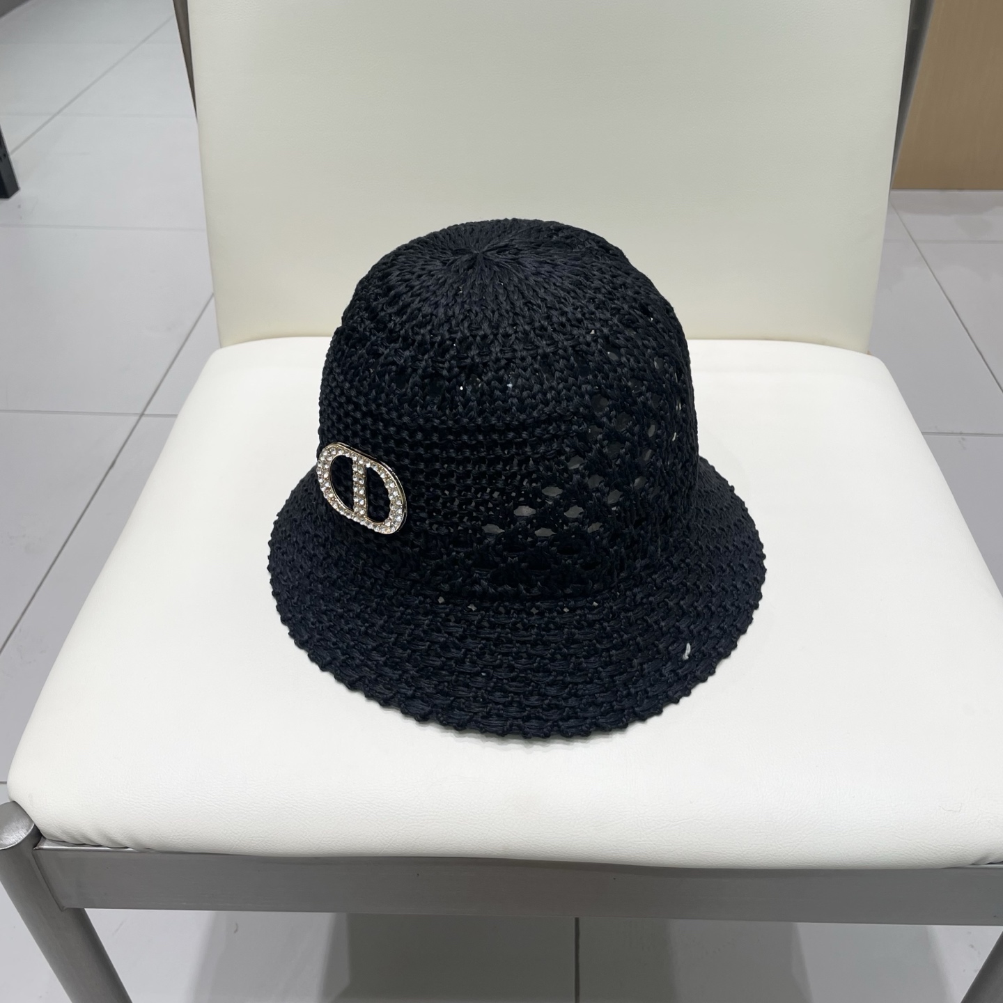  迪奥DIOR简约针织纯色渔夫帽女春夏镂空透气休闲盆帽显脸小遮阳水桶帽