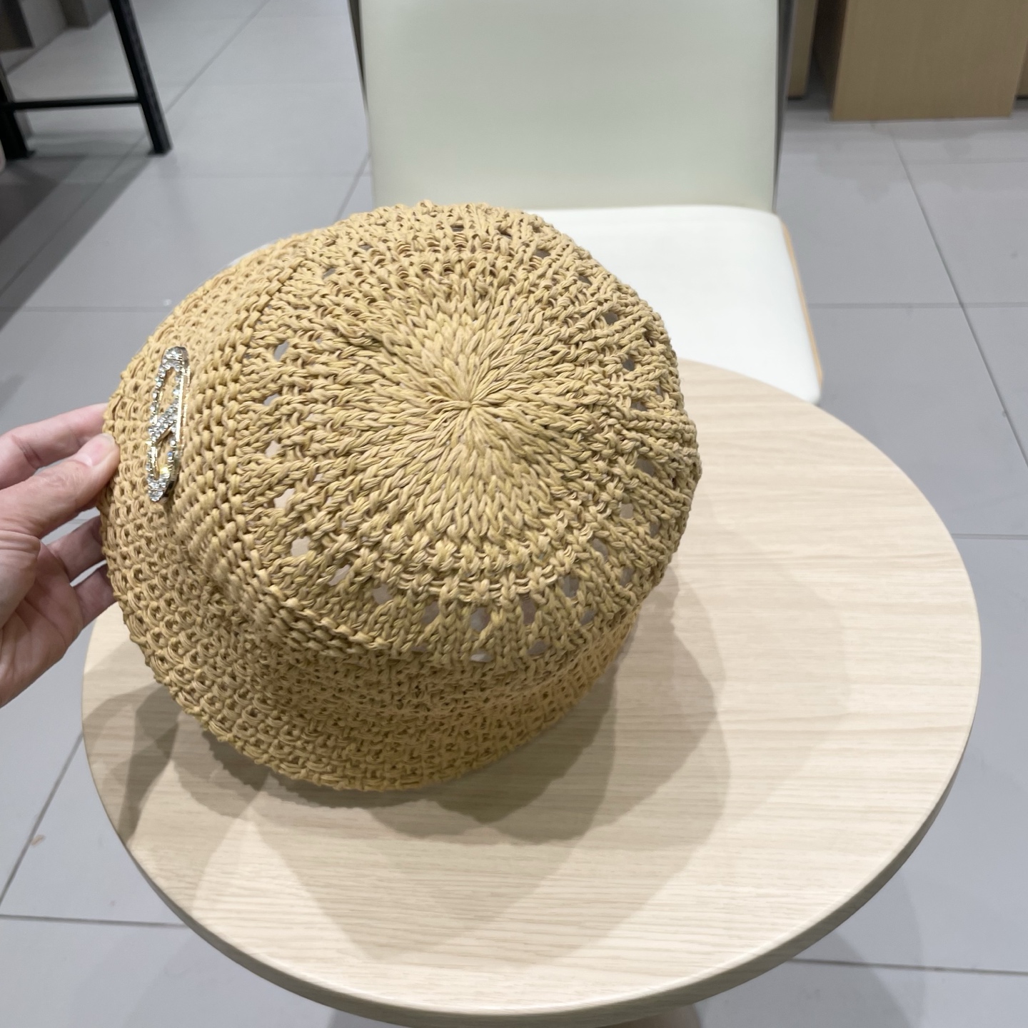  迪奥DIOR简约针织纯色渔夫帽女春夏镂空透气休闲盆帽显脸小遮阳水桶帽