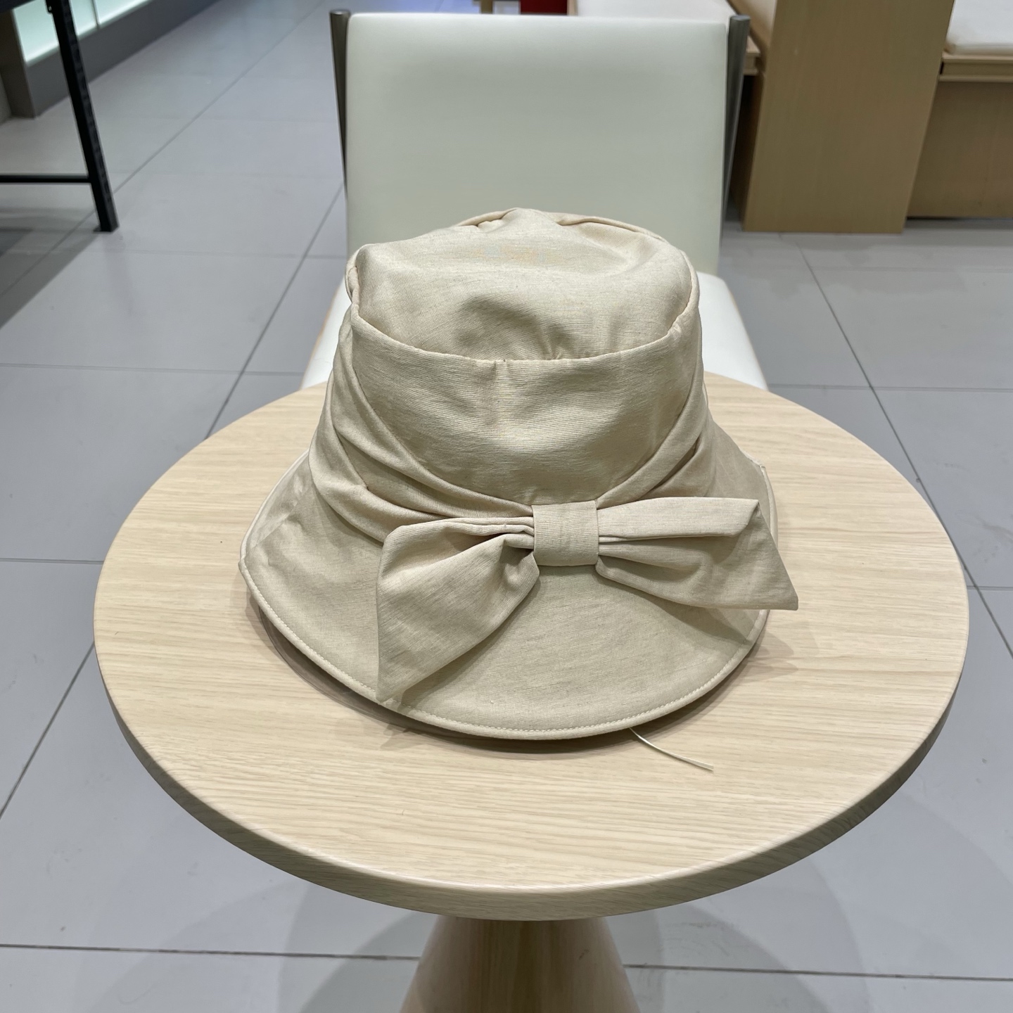  Prada普拉达渔夫帽，头围57cm