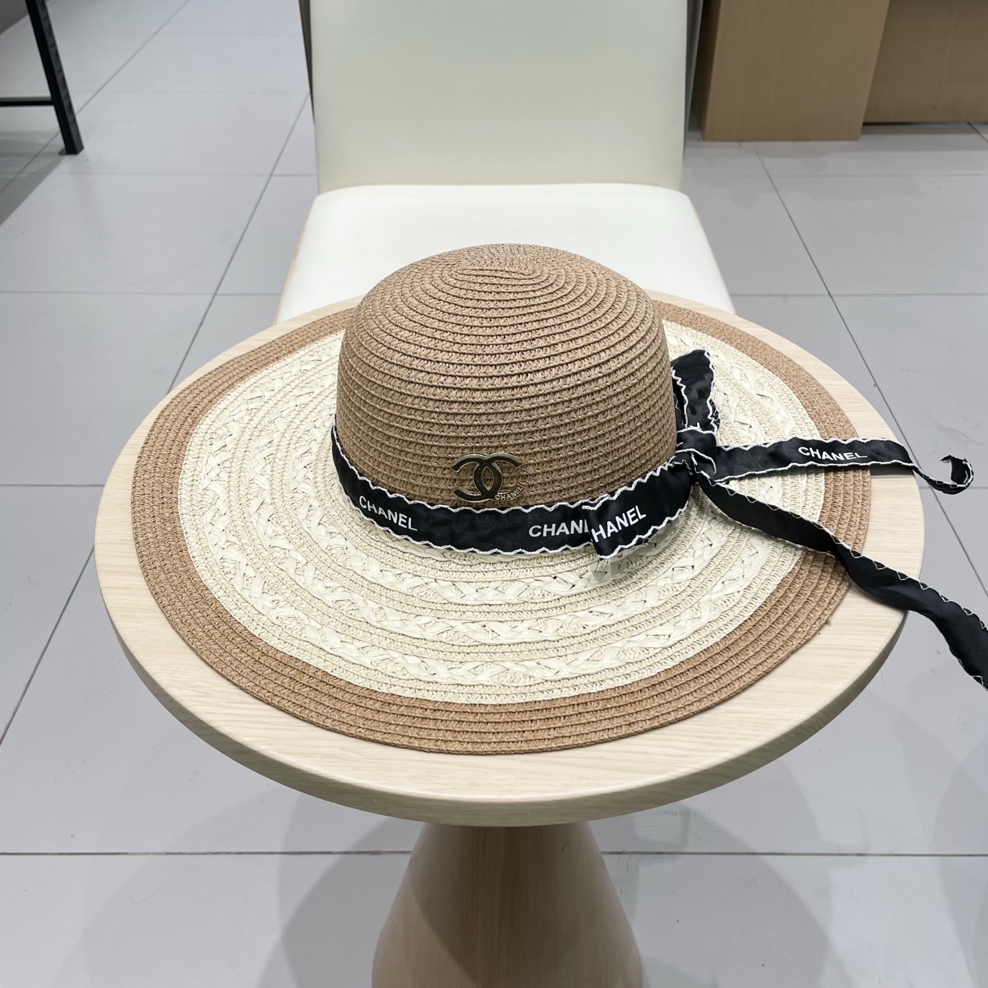 Chanel香奈儿新款草帽，搭配仙女出游必备，头围57cm