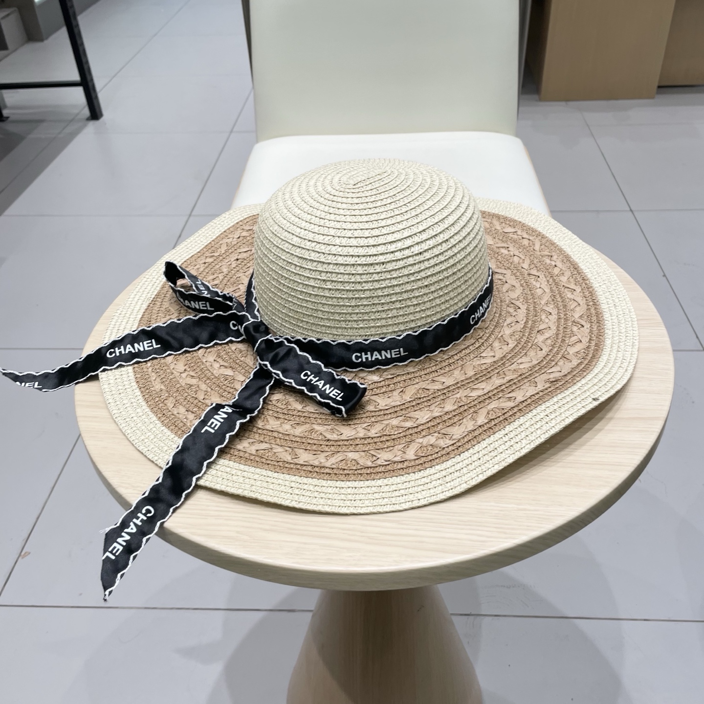 Chanel香奈儿新款草帽，搭配仙女出游必备，头围57cm