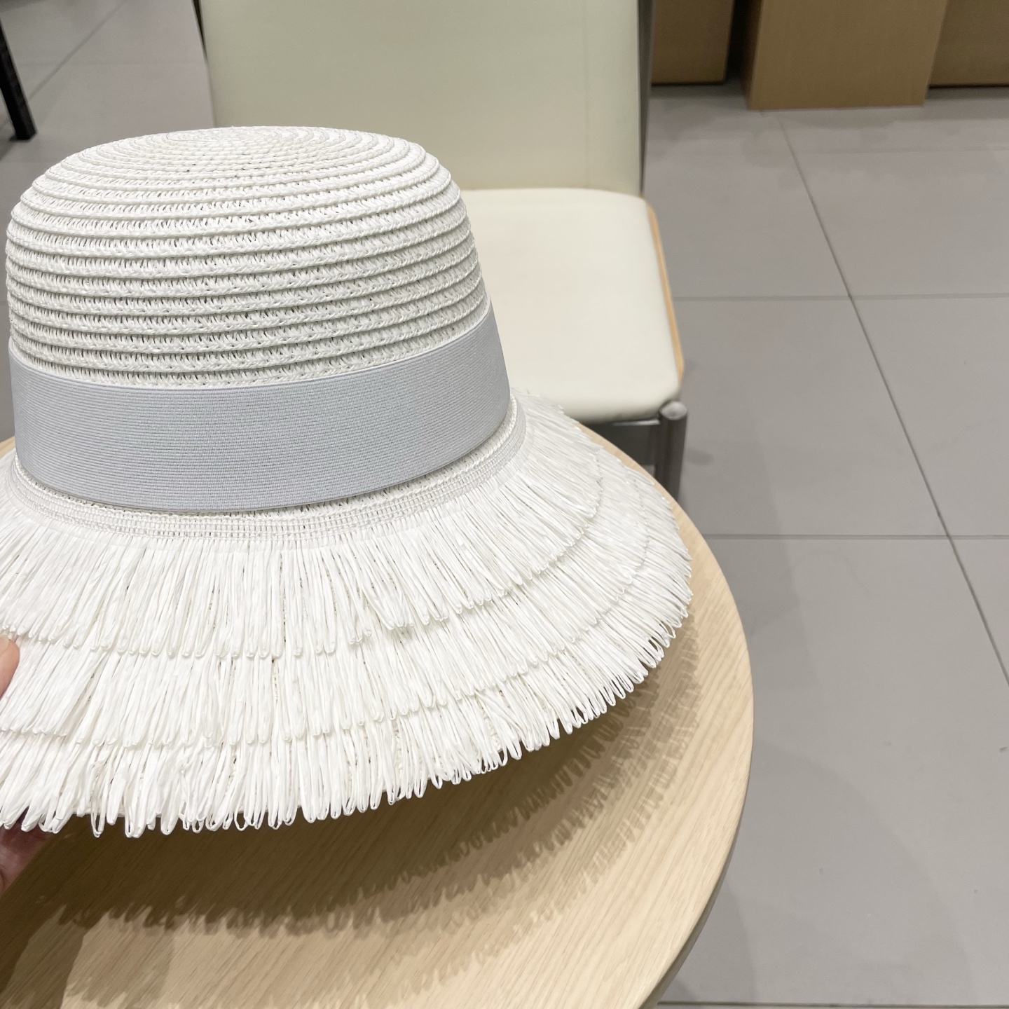  【LV路易威登】2025新款度假风草帽，旅行必备，超好搭配，赶紧入手！