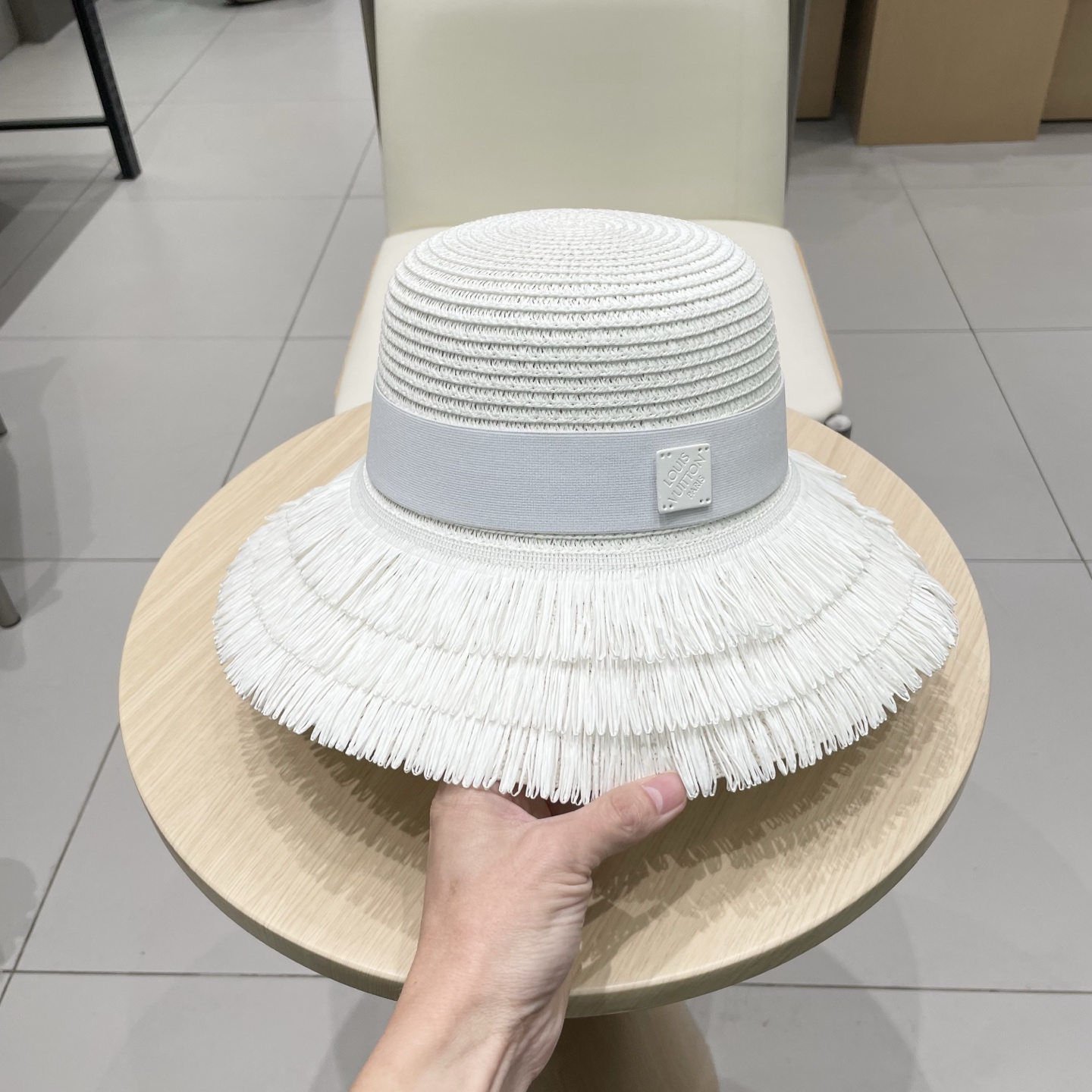  【LV路易威登】2025新款度假风草帽，旅行必备，超好搭配，赶紧入手！
