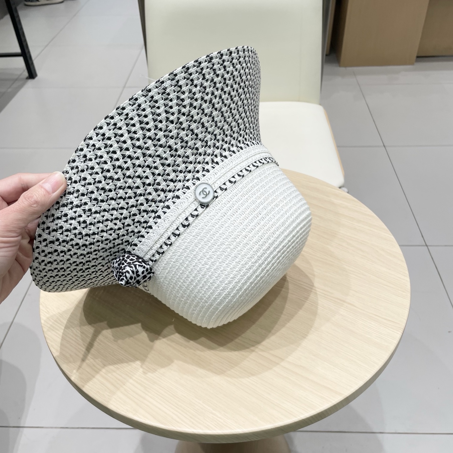  Chanel香奈儿法式帽女夏季大檐防晒帽海边度假沙滩帽草编折叠太阳帽