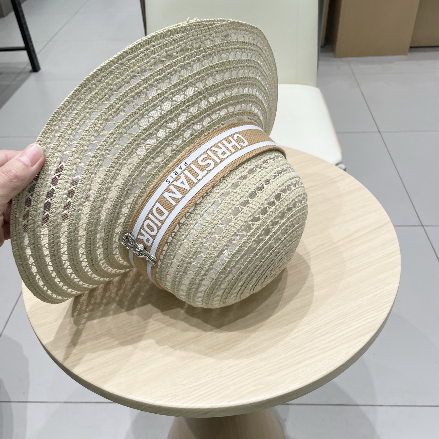   迪奥 Dior草帽，名媛风盆帽，高级细草制作，高端定制，头围57cm