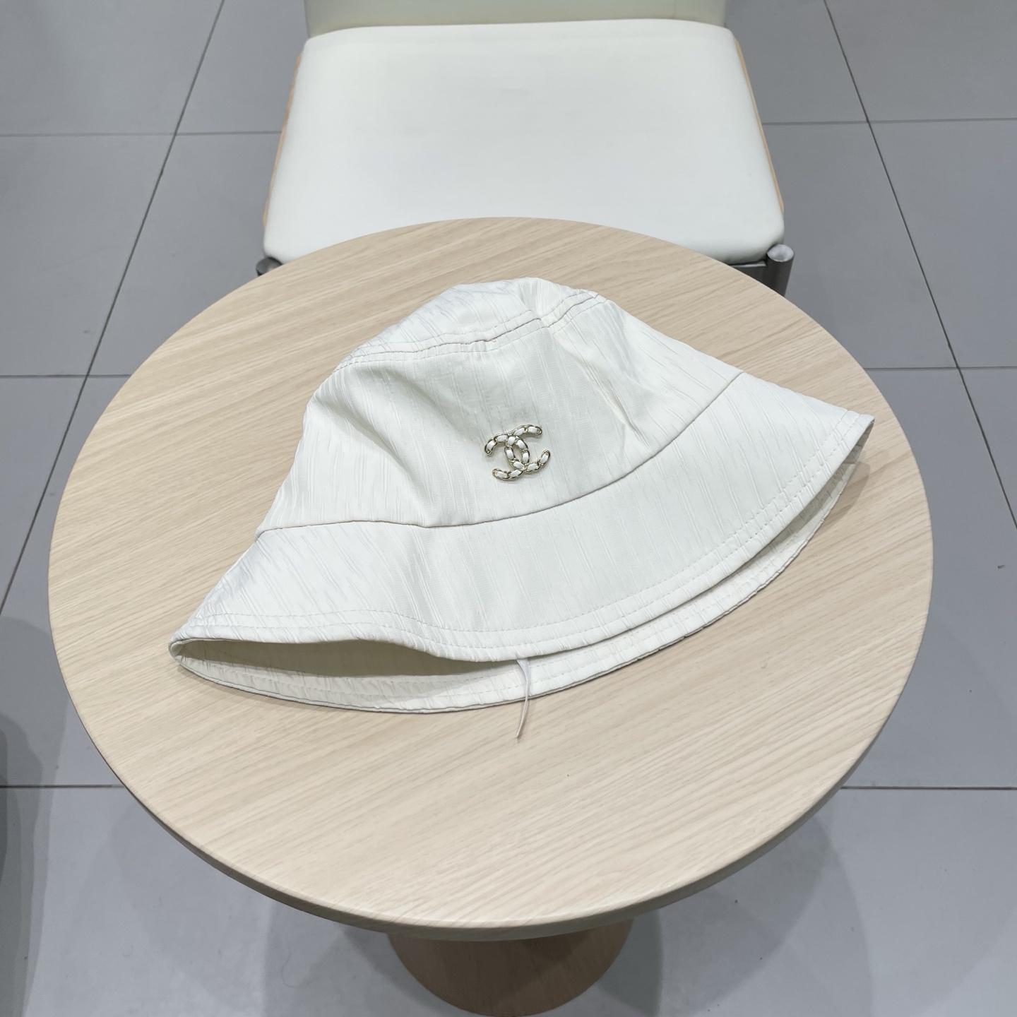 NO:228209,Chanel Chanel fisherman hat, canvas hat, simple internet celebrity style, head circumference 57cm hat, straw hat, fisherman hat, baseball hat, hat, chanel, chanel, espadrilles, hats19860909Chanel香奈儿渔夫帽,帆布帽,简约网红款,头围57cm帽子草帽渔夫帽棒球帽,帽子,chanel,chanel,espadrilles,hats,hat