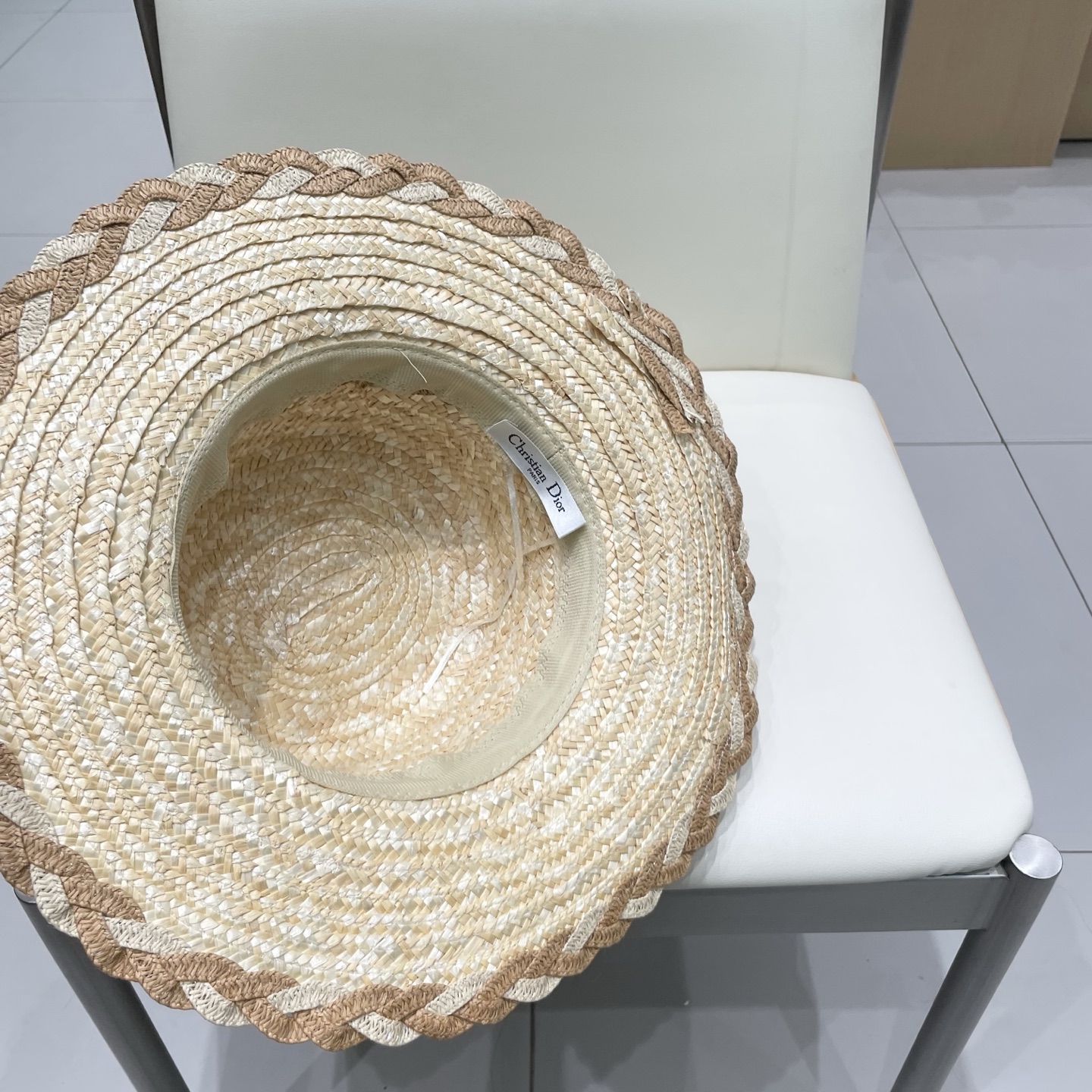   Dior迪奥25新款草帽，麦杆草拼接，头围57cm，超级名媛气质，