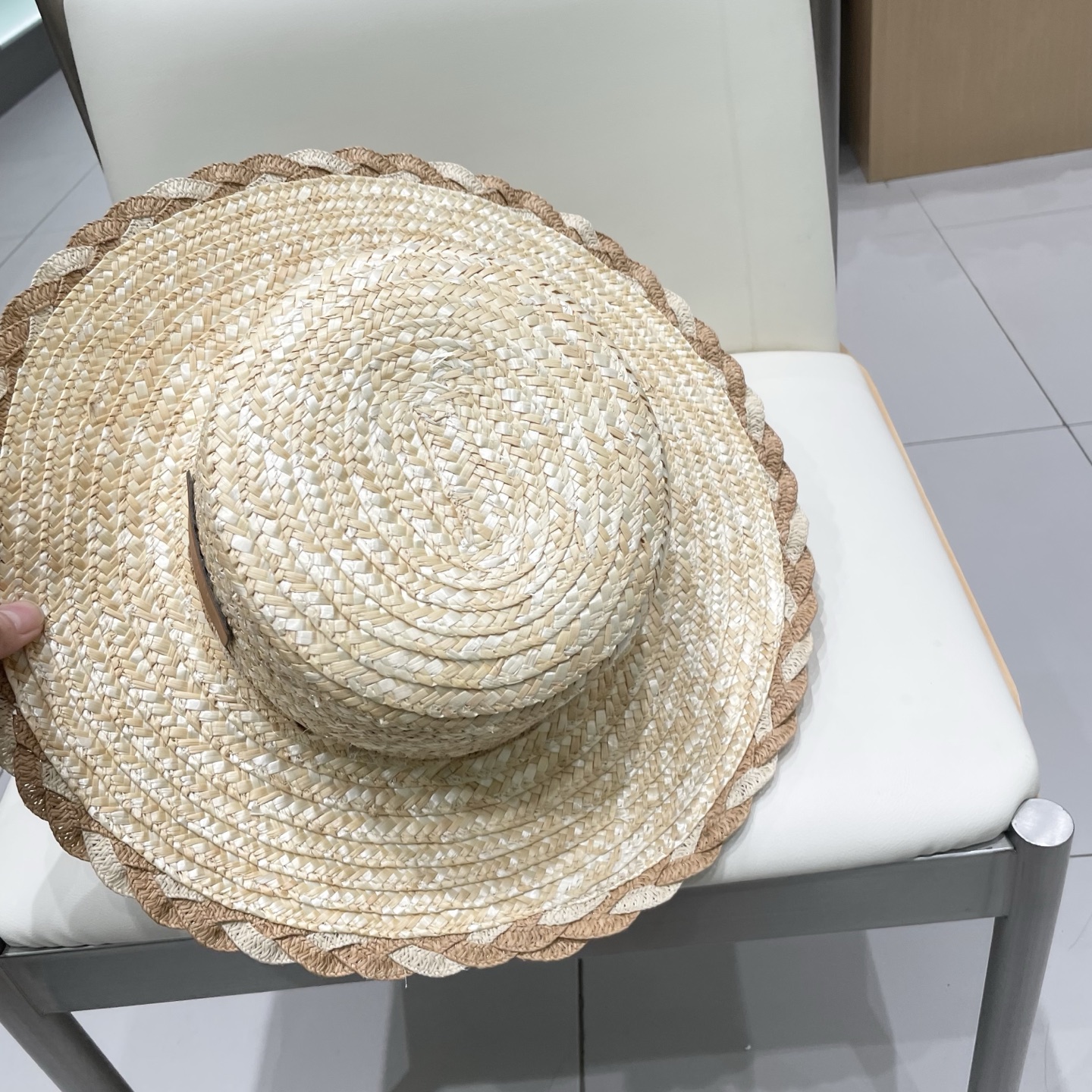   Dior迪奥25新款草帽，麦杆草拼接，头围57cm，超级名媛气质，