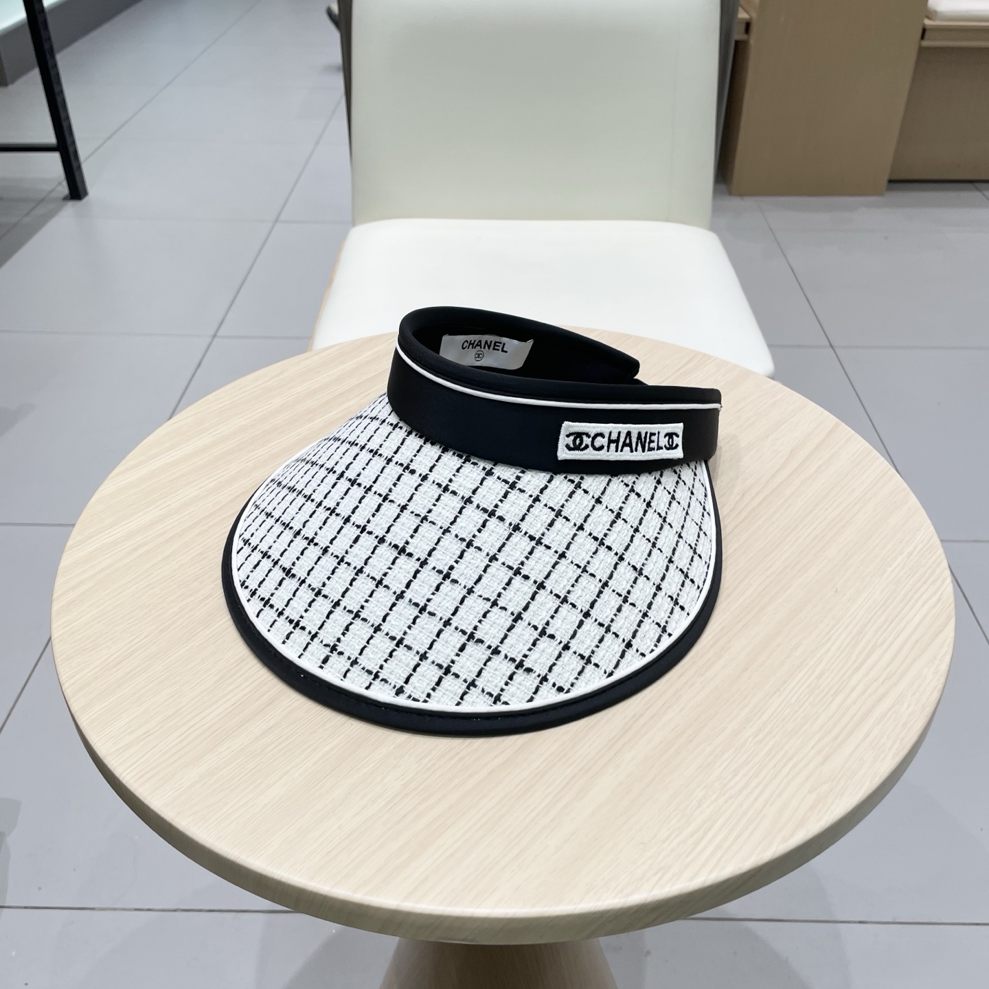 NO:228223,Chanel Chanel empty headband, sun protection hat, hat, straw hat, fisherman hat, baseball hat, hat, chanel, chanel, espadrilles, hats19860909Chanel香奈儿空顶发箍,防晒遮阳帽,帽子草帽渔夫帽棒球帽,帽子,chanel,chanel,espadrilles,hats,hat