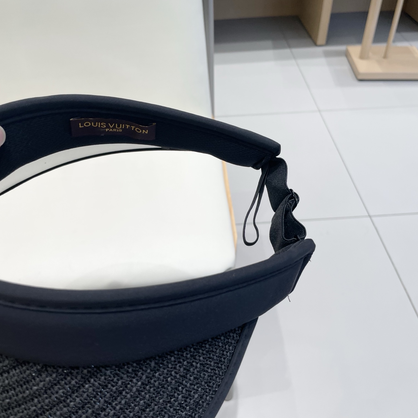 🧢路易威登棒球帽 LouisVuitton😍户外防晒帽子遮阳帽夏季天草帽防紫外线发箍式太阳帽简约空顶帽女