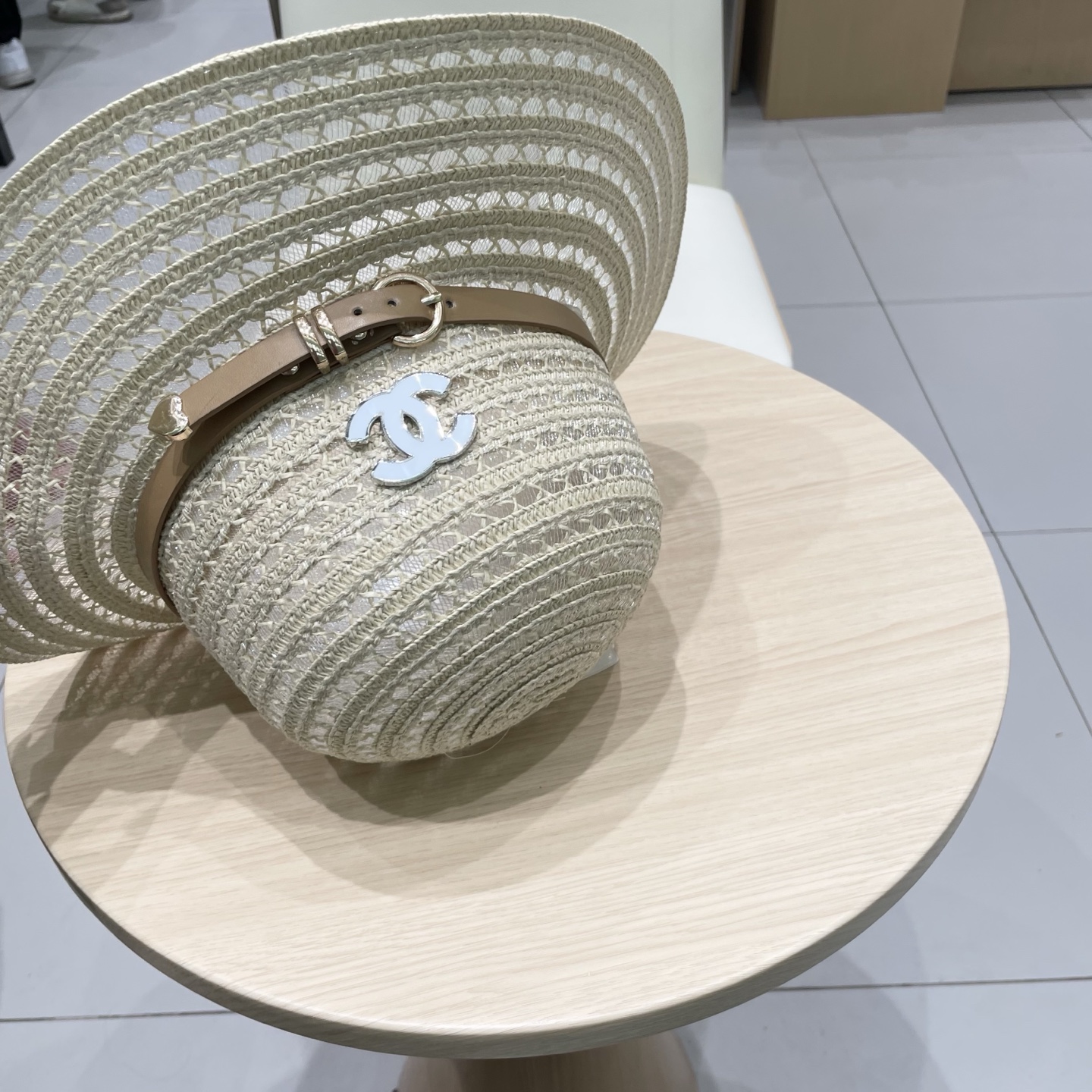  Chanel香奈儿圆顶镂空礼帽，草帽，超重工定制，头围57cm