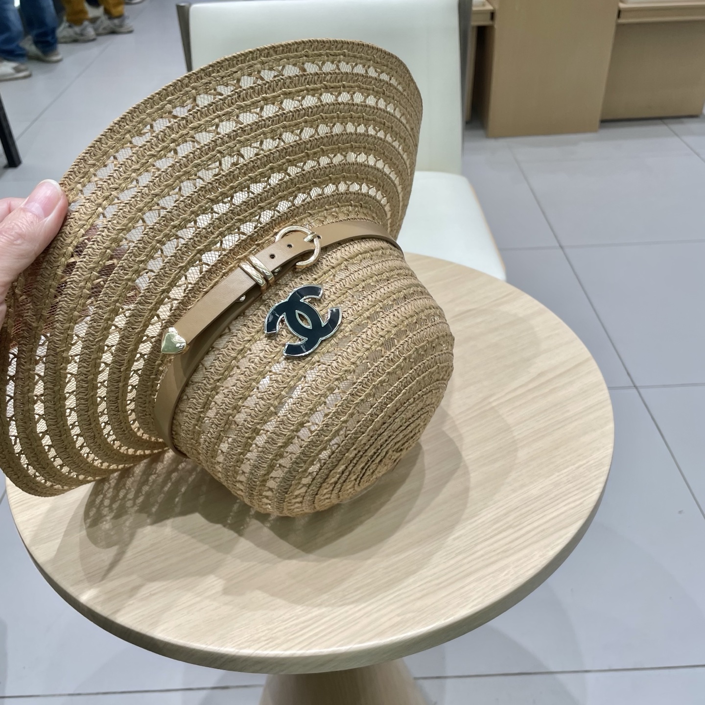  Chanel香奈儿圆顶镂空礼帽，草帽，超重工定制，头围57cm