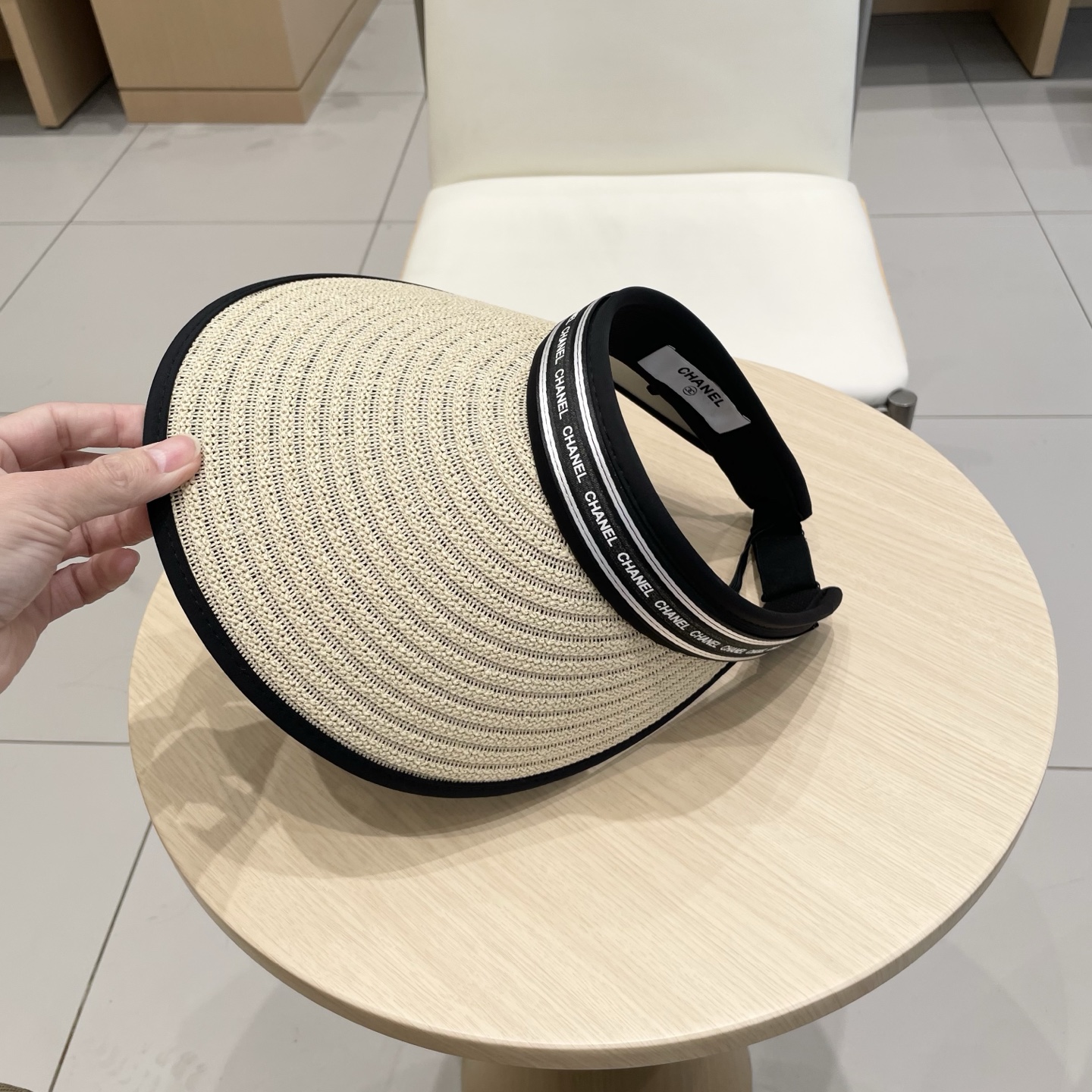  Chanel香奈儿发箍，遮阳空顶帽