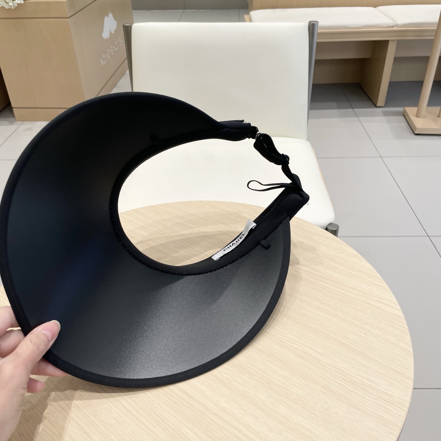  Chanel香奈儿发箍，遮阳空顶帽