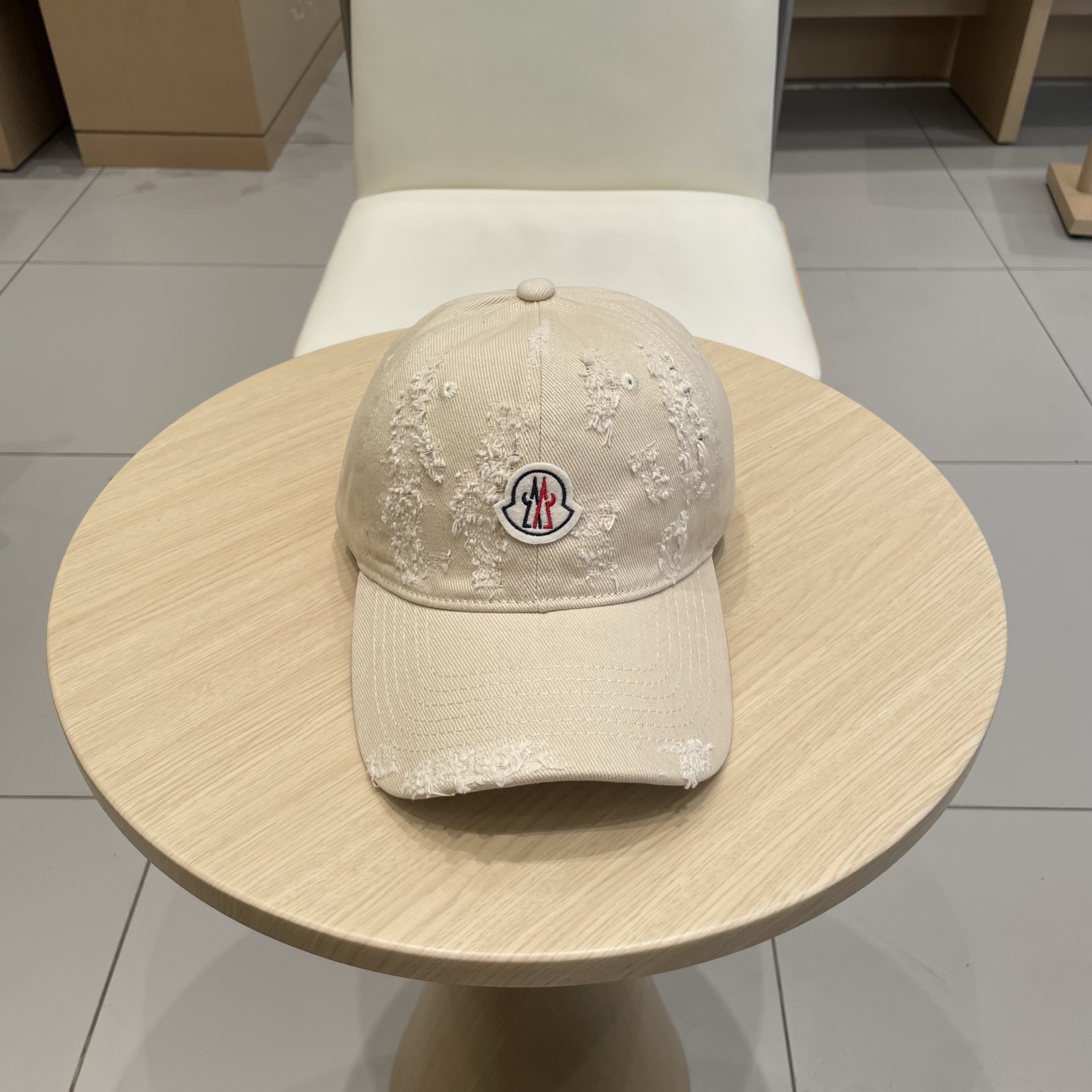  蒙口MONCLER新款棒球帽，时尚炸街单品，风格很OK，网红.时尚博主的最爱！高品质舒适透气，凹造型很