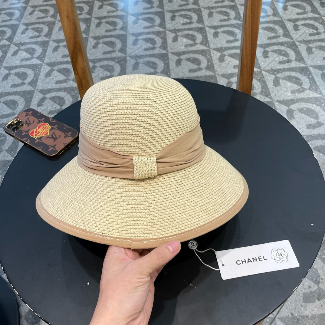 【Chanel香奈儿】新款编织草帽，度假休闲必备，优雅大方的一款