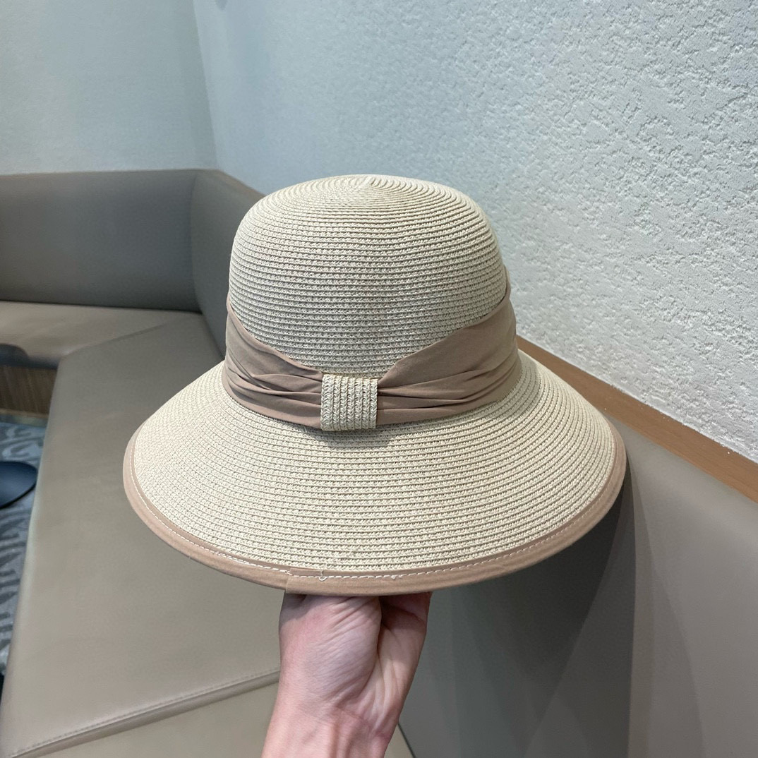 【Chanel香奈儿】新款编织草帽，度假休闲必备，优雅大方的一款