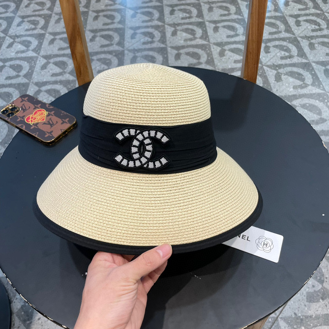 NO:363575,【Chanel Chanel】New knitted straw hat, a must-have for vacation and leisure, elegant and generous hat Straw hat Fisherman's hat Baseball hat Knit hat, hat, chanel, chanel, espadrilles, hats【Chanel香奈儿】新款编织草帽,度假休闲必备,优雅大方的一款帽子草帽渔夫帽棒球帽针织帽,帽子,chanel,chanel,espadrilles,hats,hat