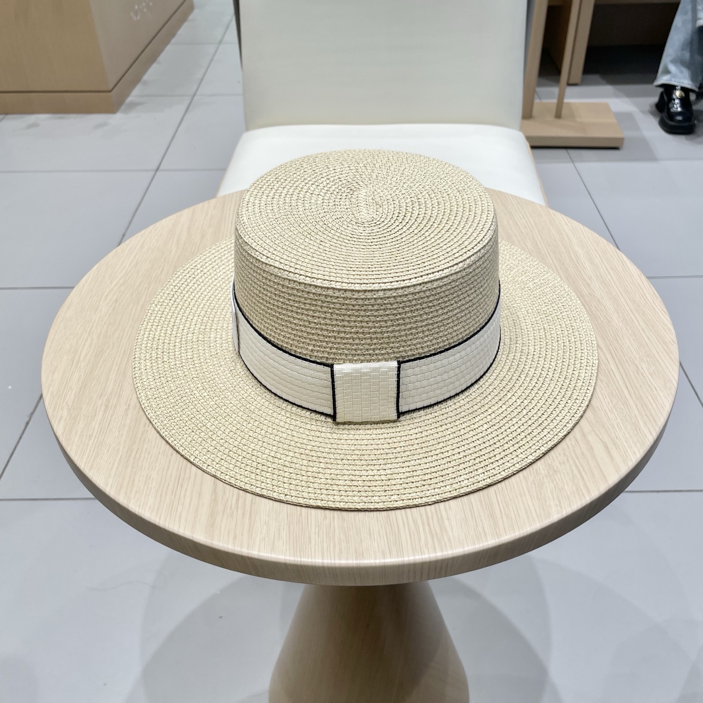  爱马仕新款草帽，平顶礼帽，头围57cm