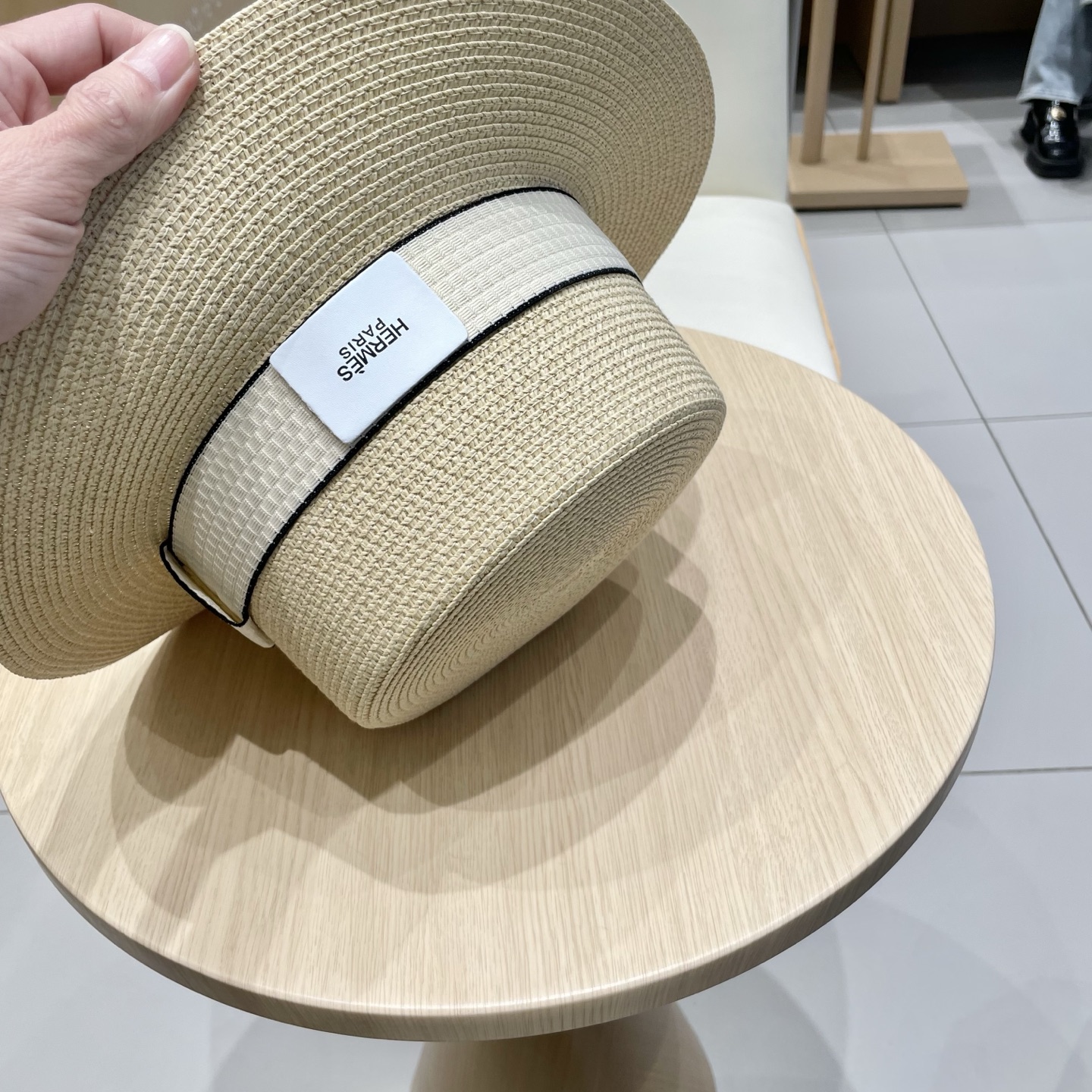 爱马仕新款草帽，平顶礼帽，头围57cm