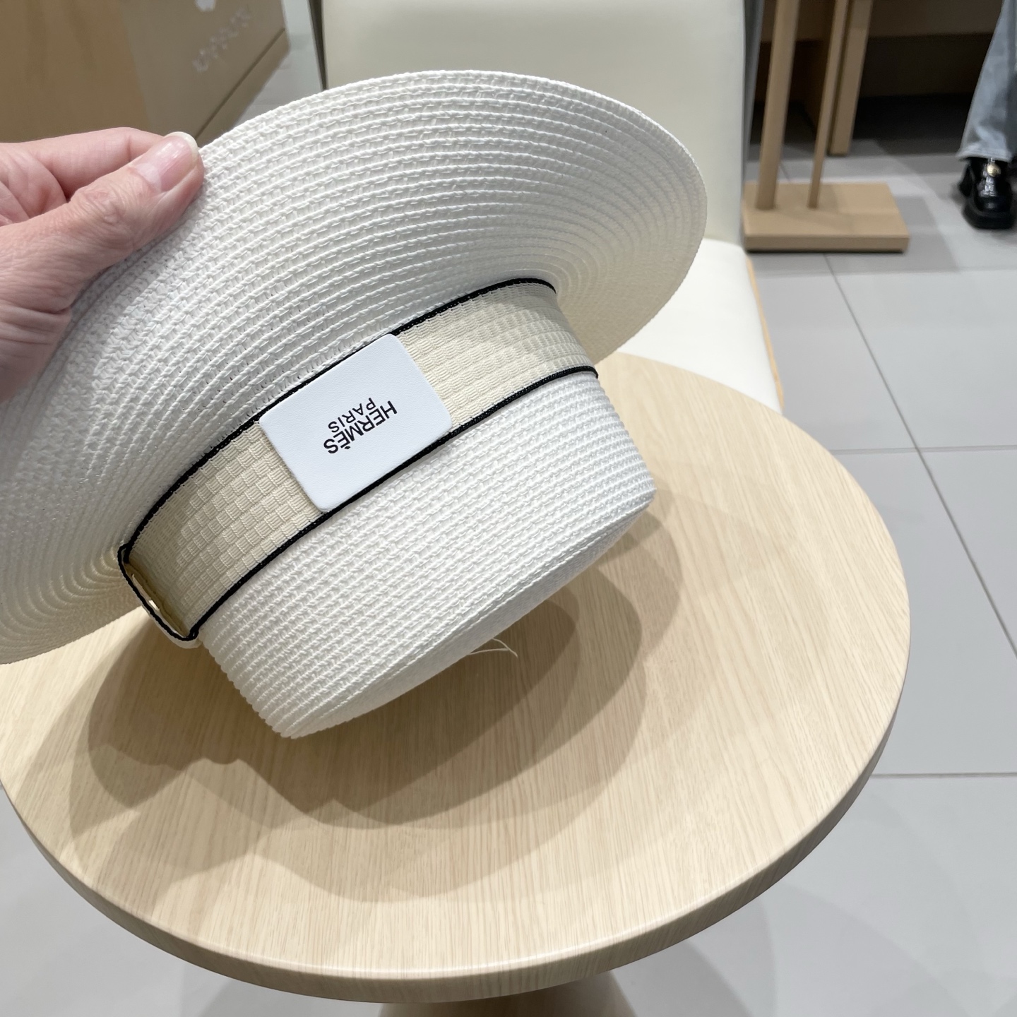  爱马仕新款草帽，平顶礼帽，头围57cm