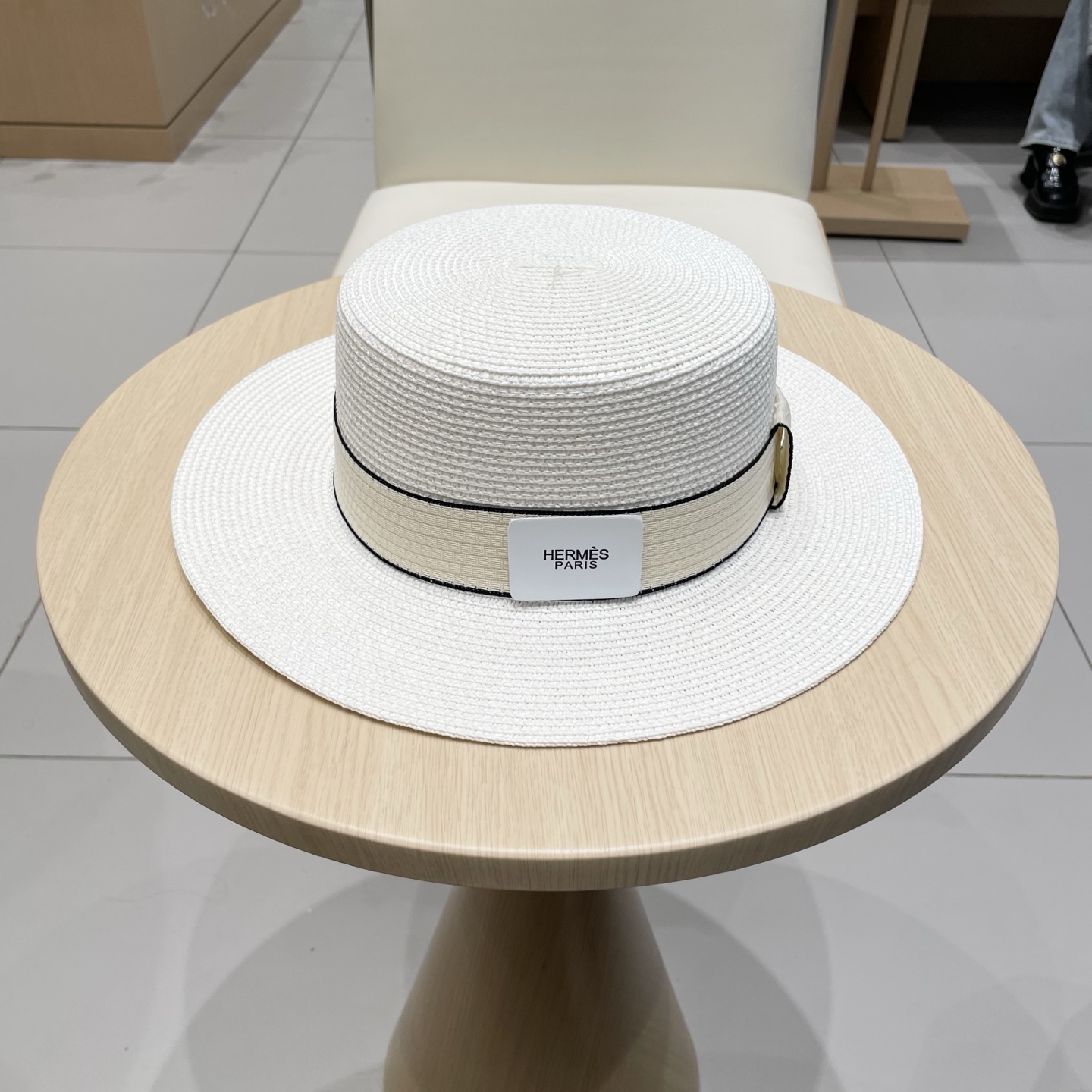  爱马仕新款草帽，平顶礼帽，头围57cm