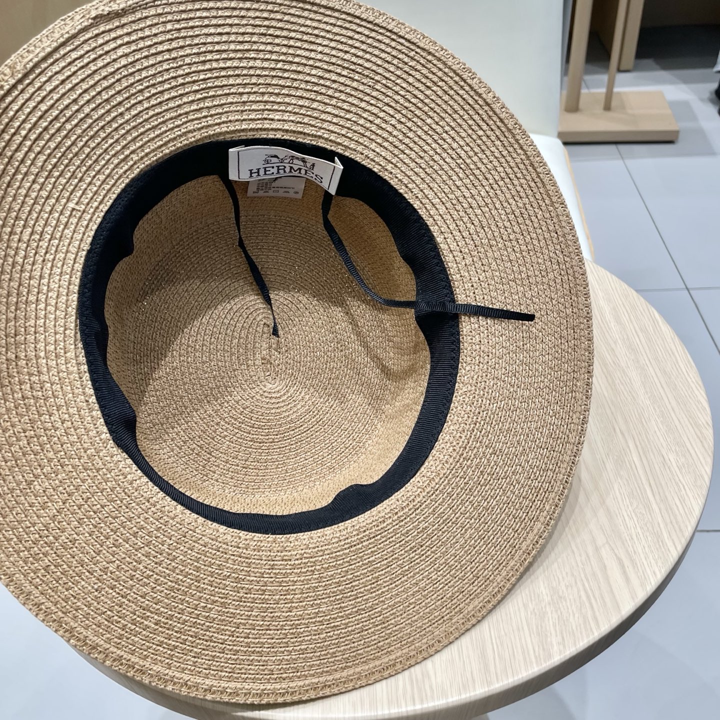  爱马仕新款草帽，平顶礼帽，头围57cm