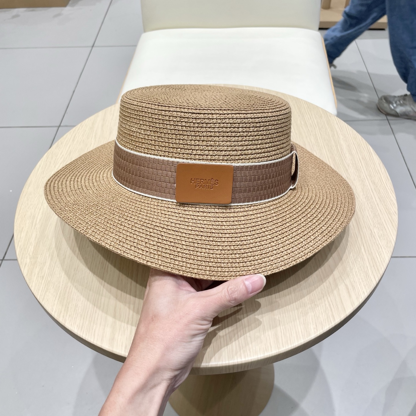  爱马仕新款草帽，平顶礼帽，头围57cm