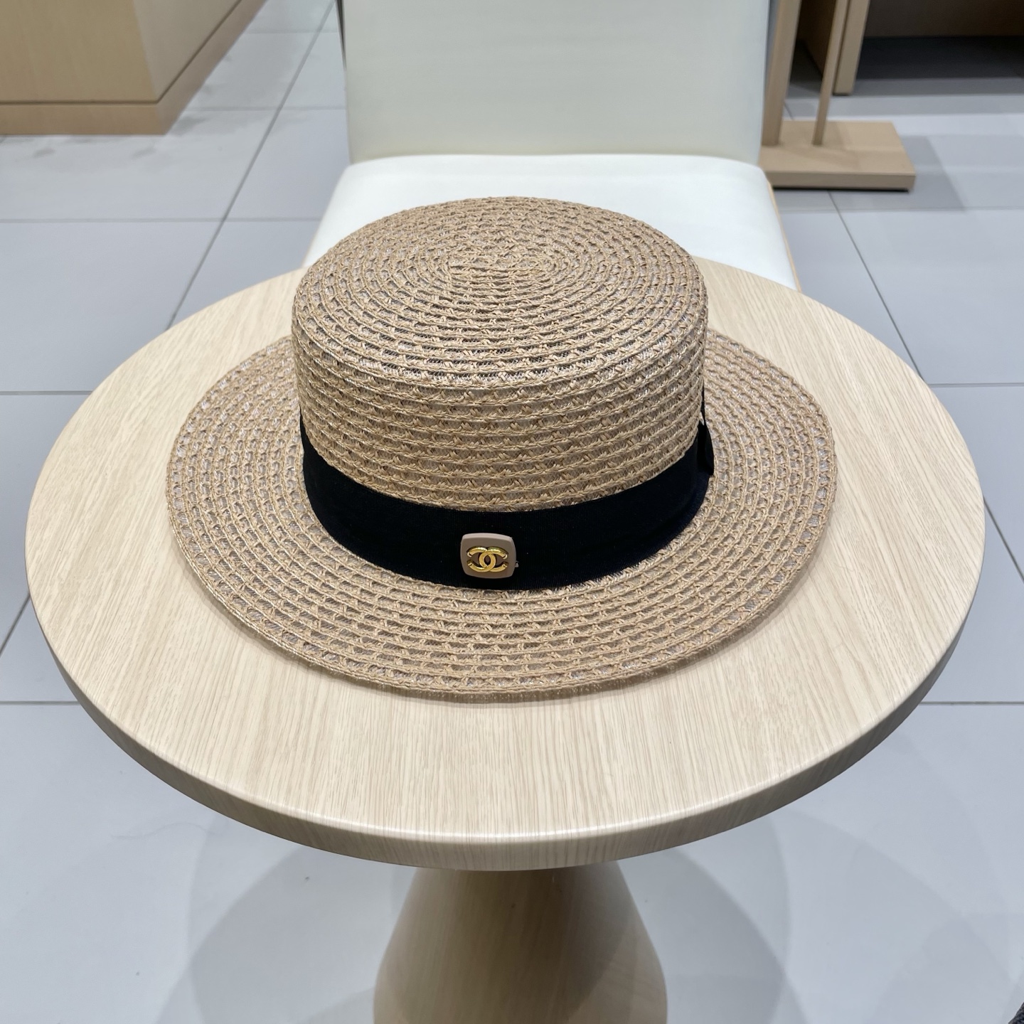 NO:225005,Chanel Chanel new straw hat, a must-have for fairies traveling, head circumference 57cm hat, straw hat, fisherman hat, baseball hat, knit hat, chanel, chanel, espadrilles, hats19860909Chanel香奈儿新款草帽,搭配仙女出游必备,头围57cm帽子草帽渔夫帽棒球帽针织帽,帽子,chanel,chanel,espadrilles,hats,hat