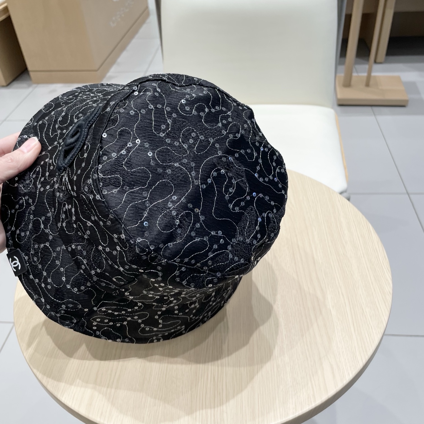  现货🌈CHANEL香奈儿 最美渔夫帽 🈵️logo你们爱的 😄