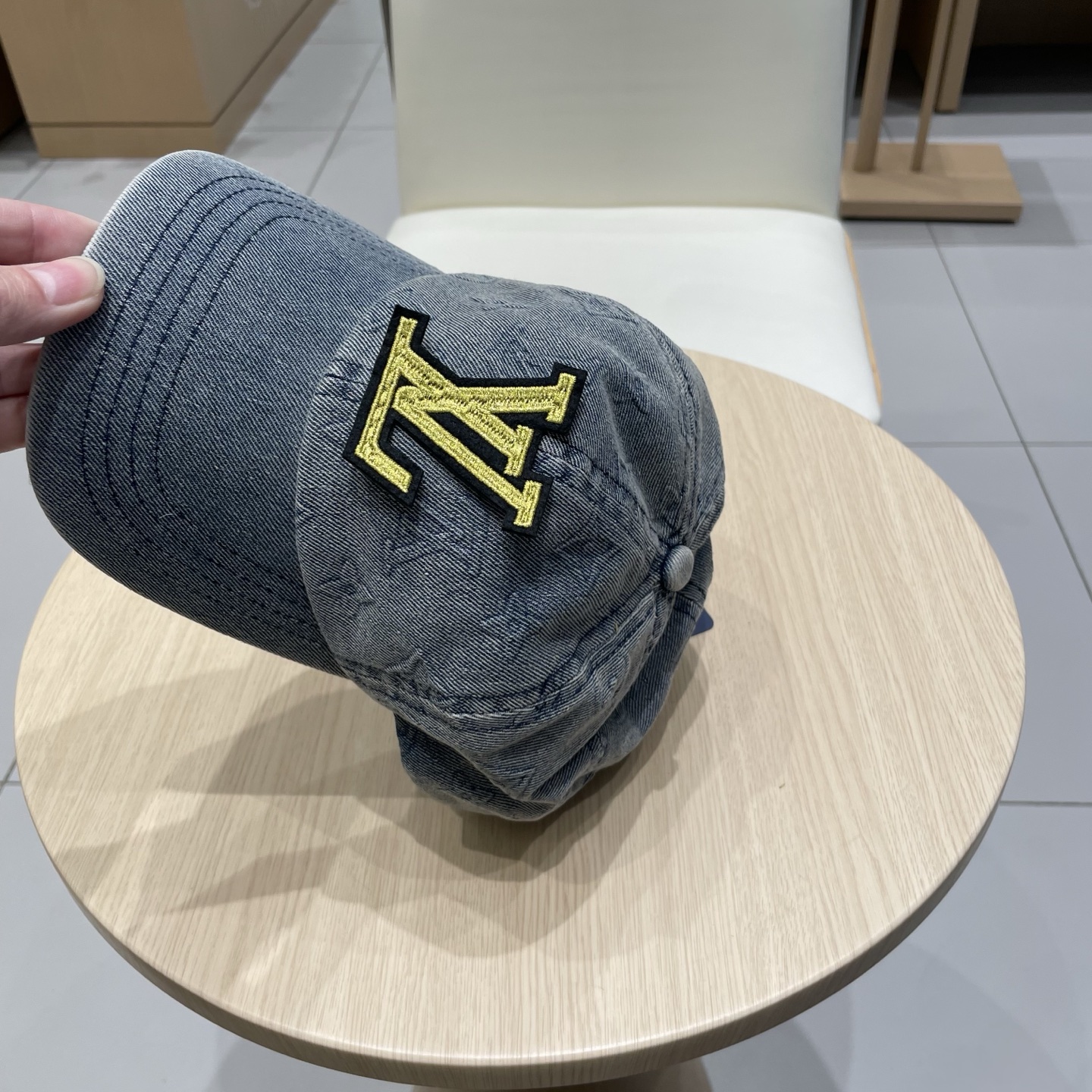  LV路易威登棒球帽  轻盈透气。完美版型，独家实物拍摄，男女适用