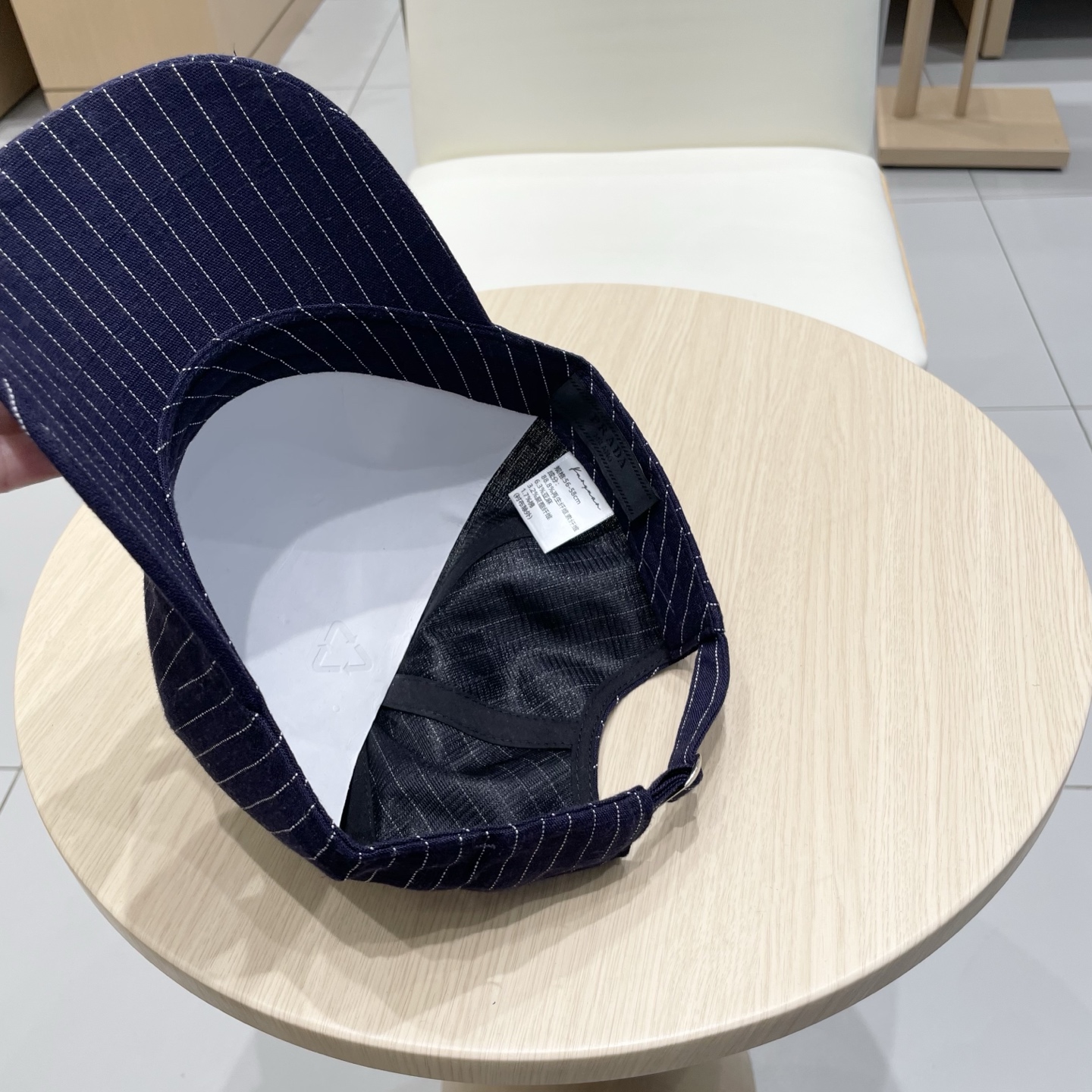  Prada普拉达 2025早秋新款大牌款棒球帽，经典款男女通用