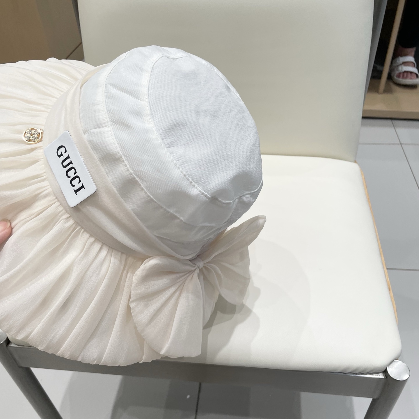  GUCCI古奇2025时尚气质优雅网纱遮阳帽女春夏出游仙女帽盆帽防晒遮阳太阳帽