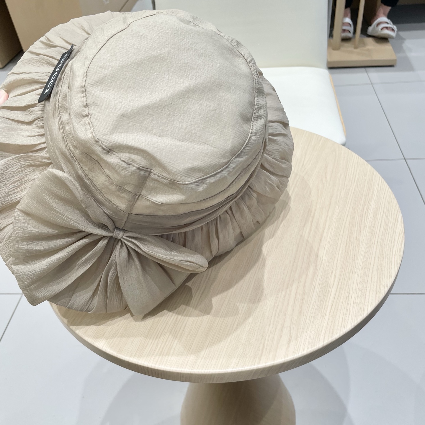  GUCCI古奇2025时尚气质优雅网纱遮阳帽女春夏出游仙女帽盆帽防晒遮阳太阳帽