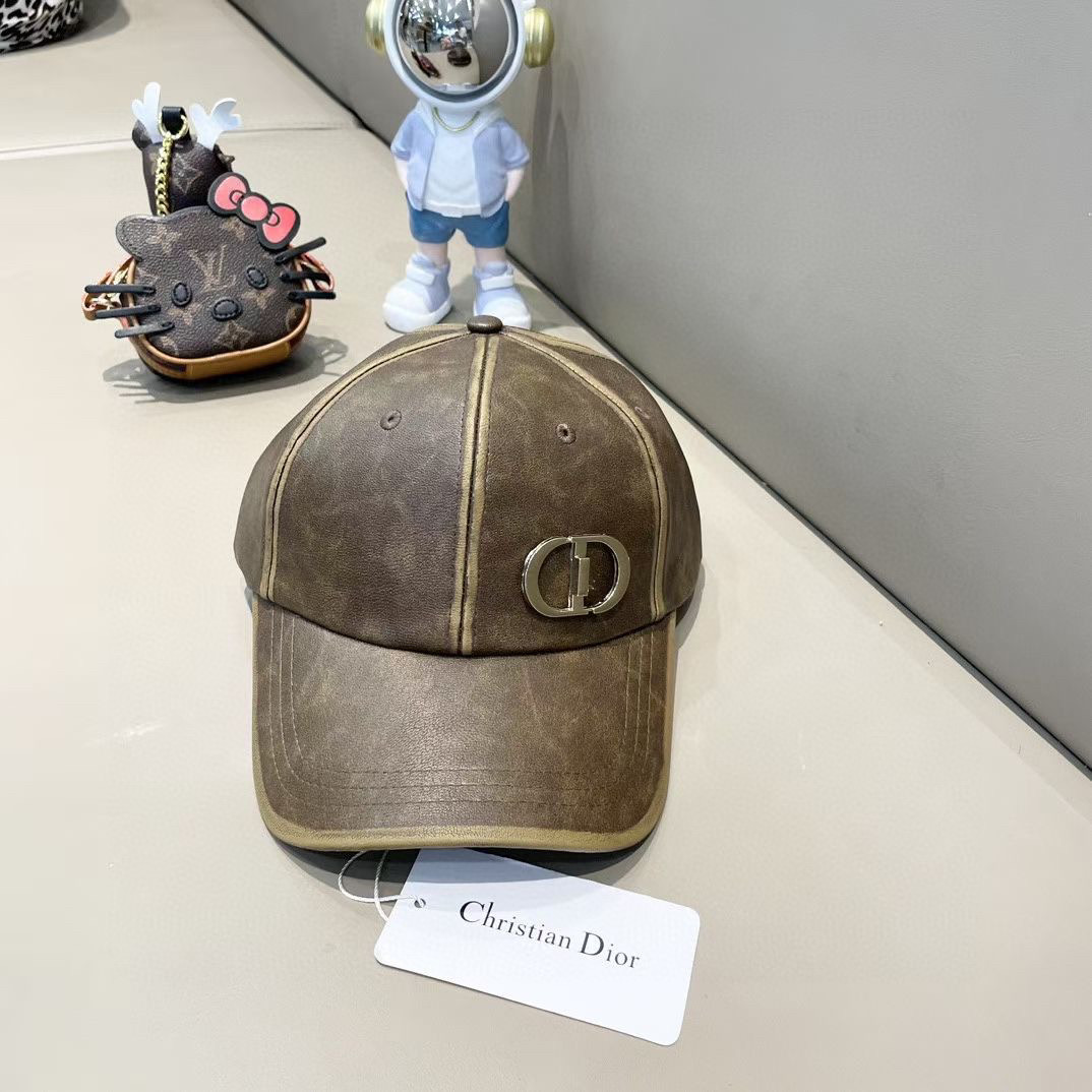 迪奥DIOR秋冬时尚复古PU皮鸭舌帽棒球帽子宽檐显脸小男女户外遮阳防晒帽