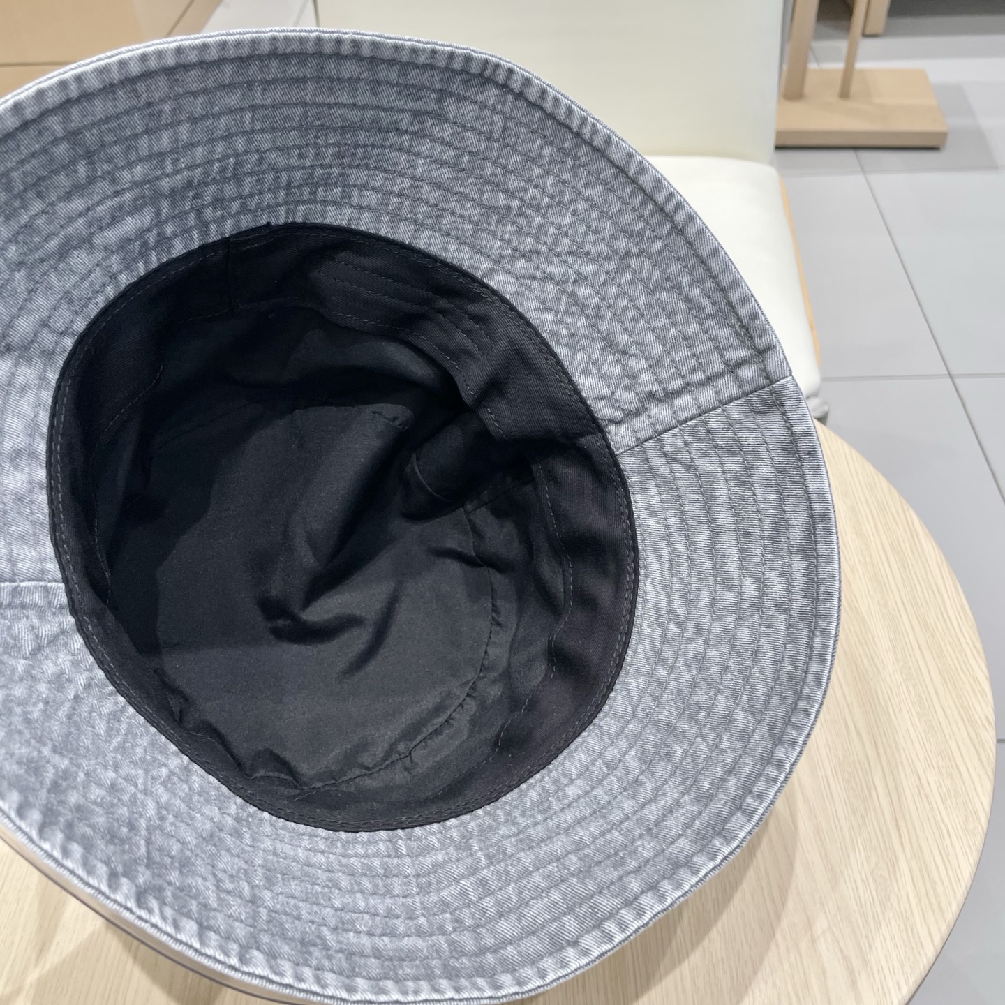 【LV路易威登】2025新款牛仔男女款简约渔夫帽，🔆百搭日常款～出街必备