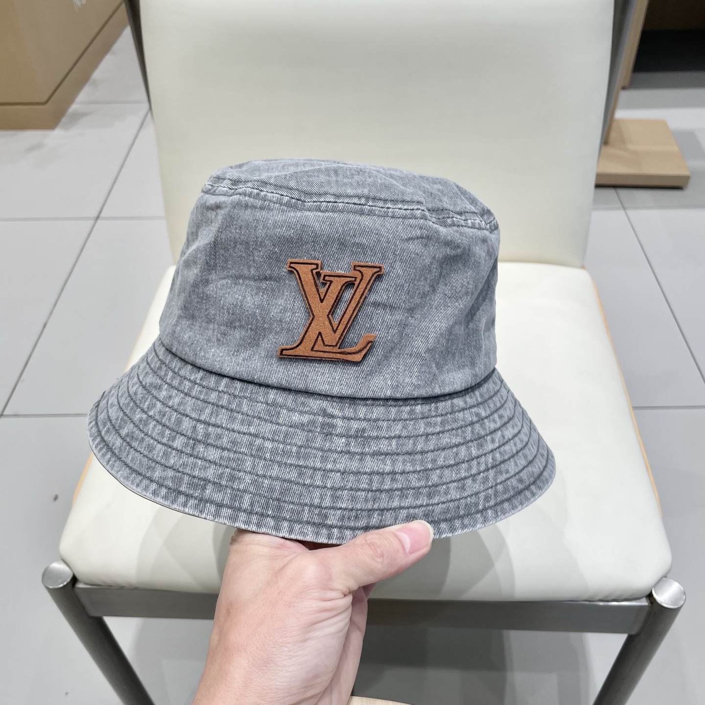 【LV路易威登】2025新款牛仔男女款简约渔夫帽，🔆百搭日常款～出街必备