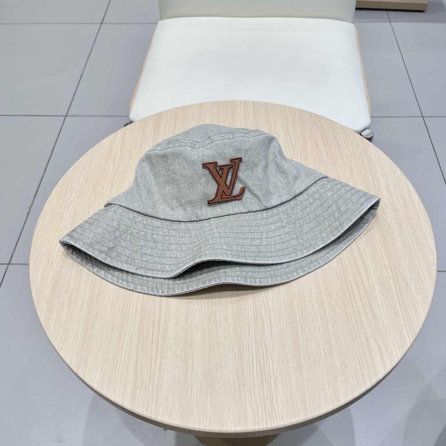 【LV路易威登】2025新款牛仔男女款简约渔夫帽，🔆百搭日常款～出街必备