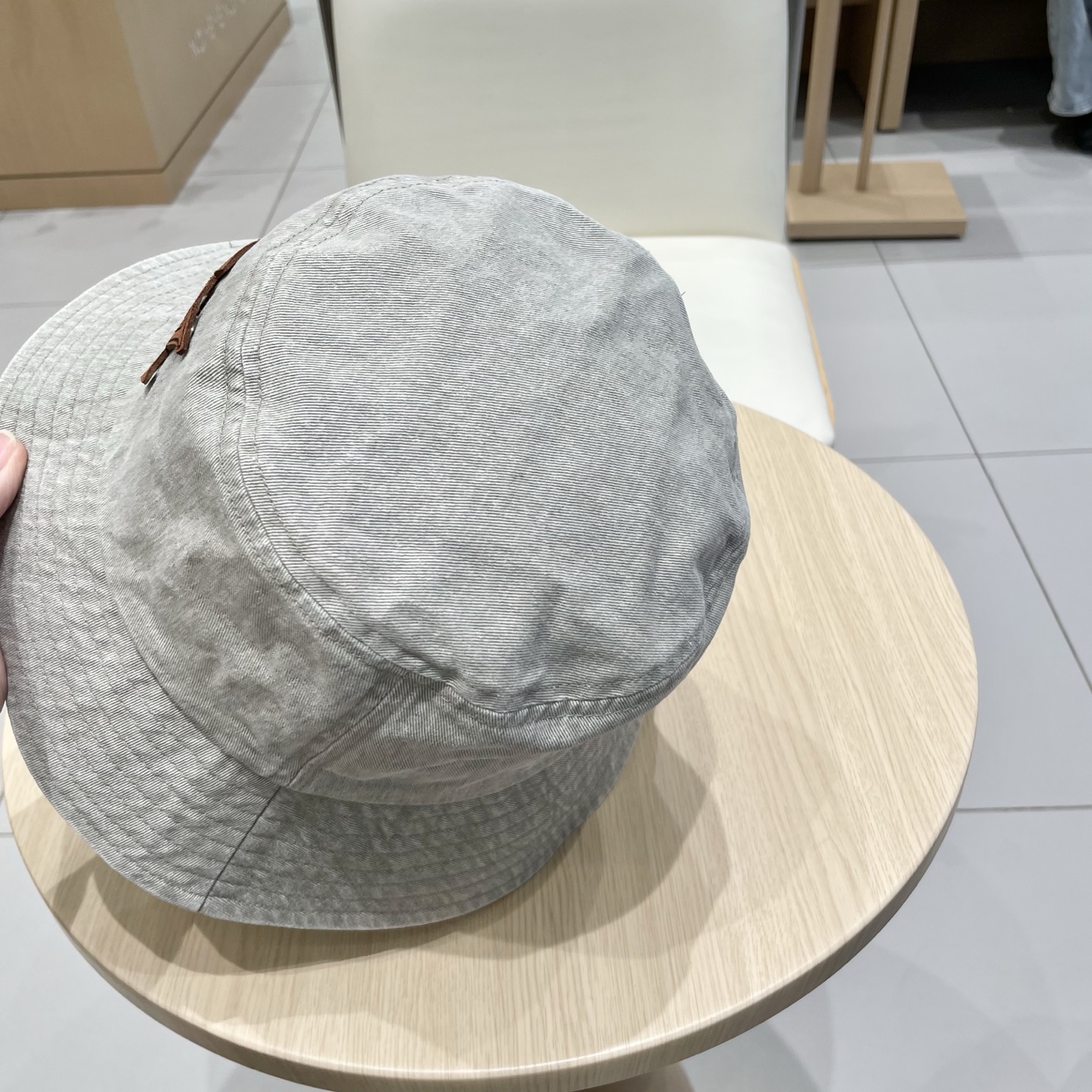 【LV路易威登】2025新款牛仔男女款简约渔夫帽，🔆百搭日常款～出街必备