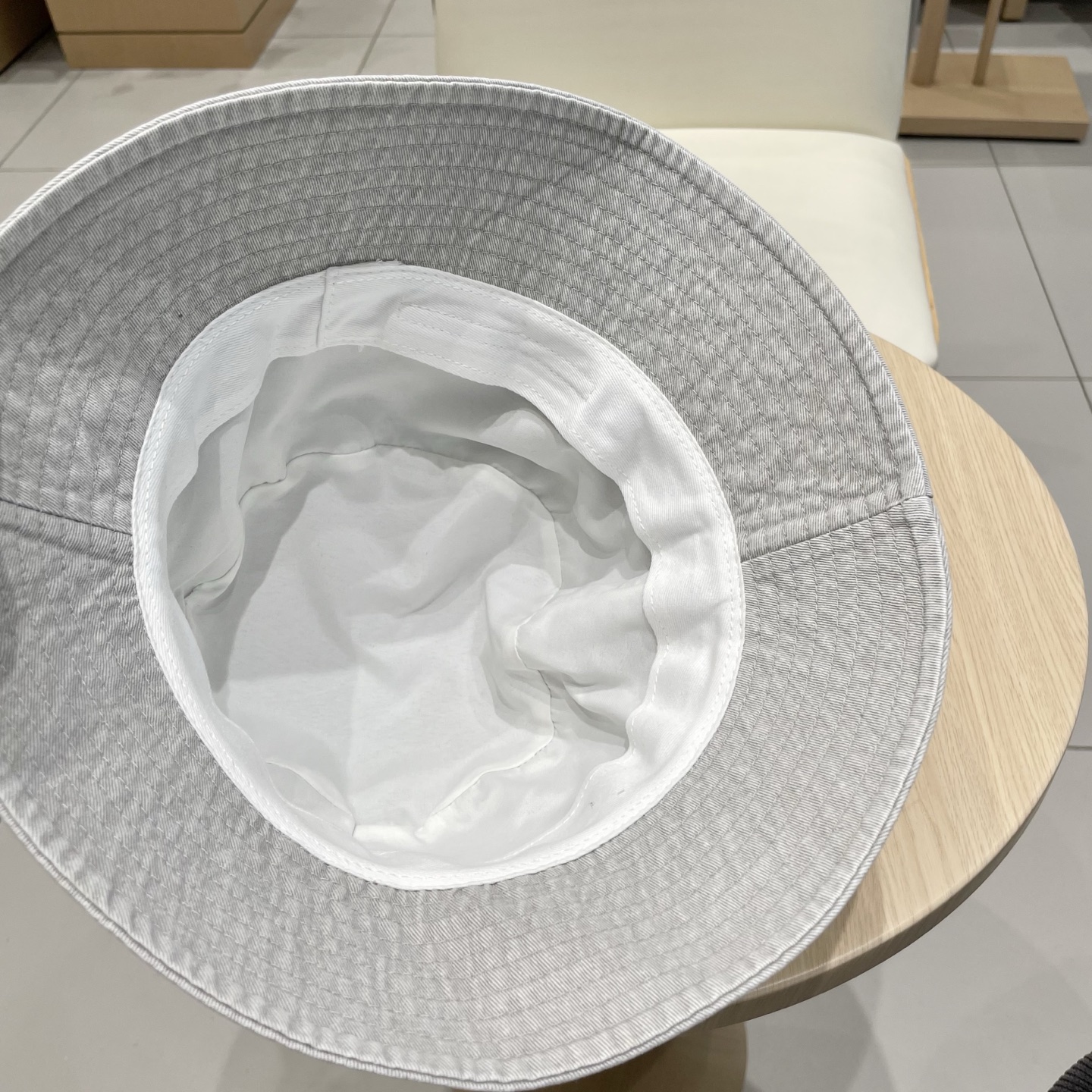 【LV路易威登】2025新款牛仔男女款简约渔夫帽，🔆百搭日常款～出街必备